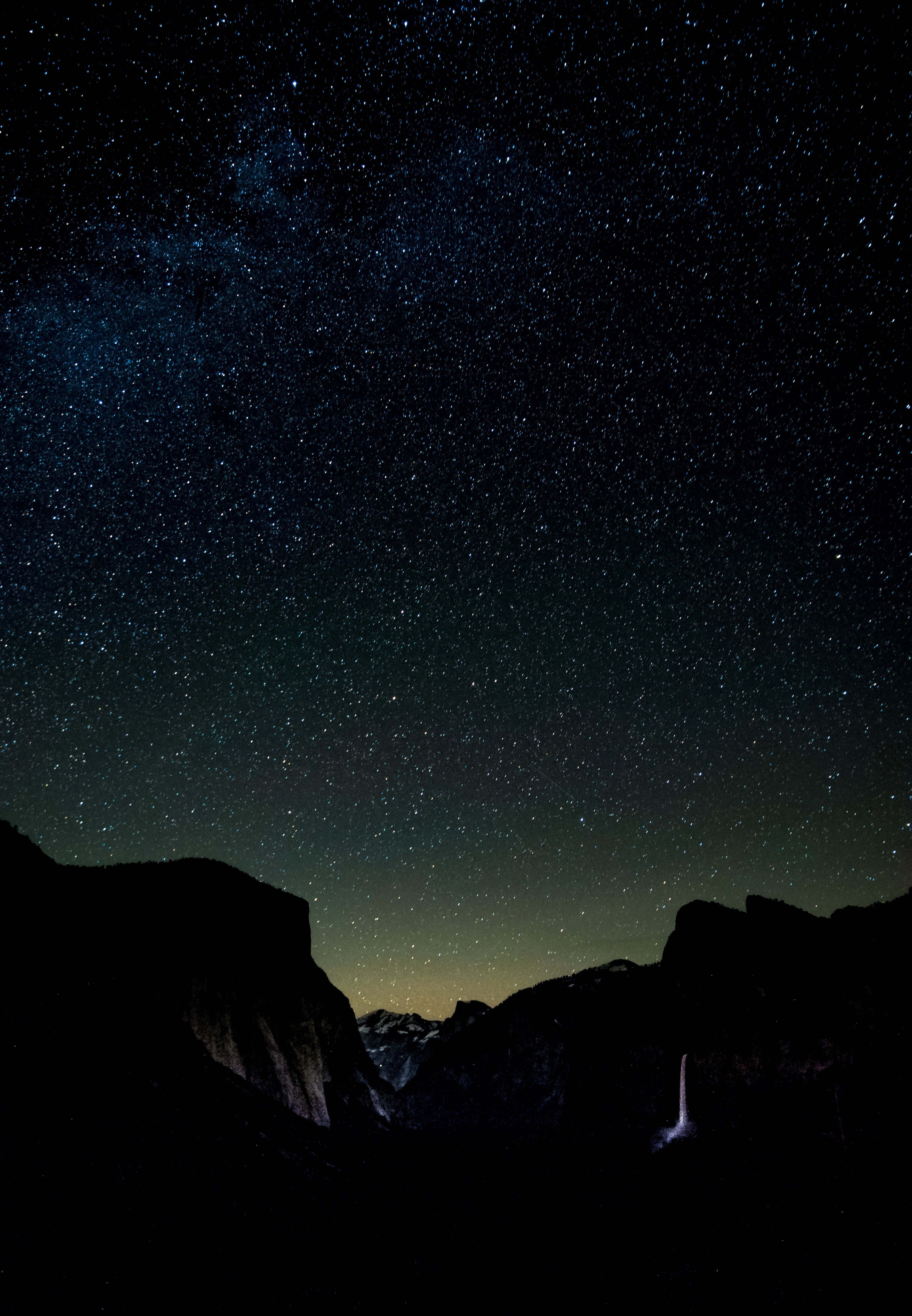 tunnel view 4k, Phone HD Wallpaper