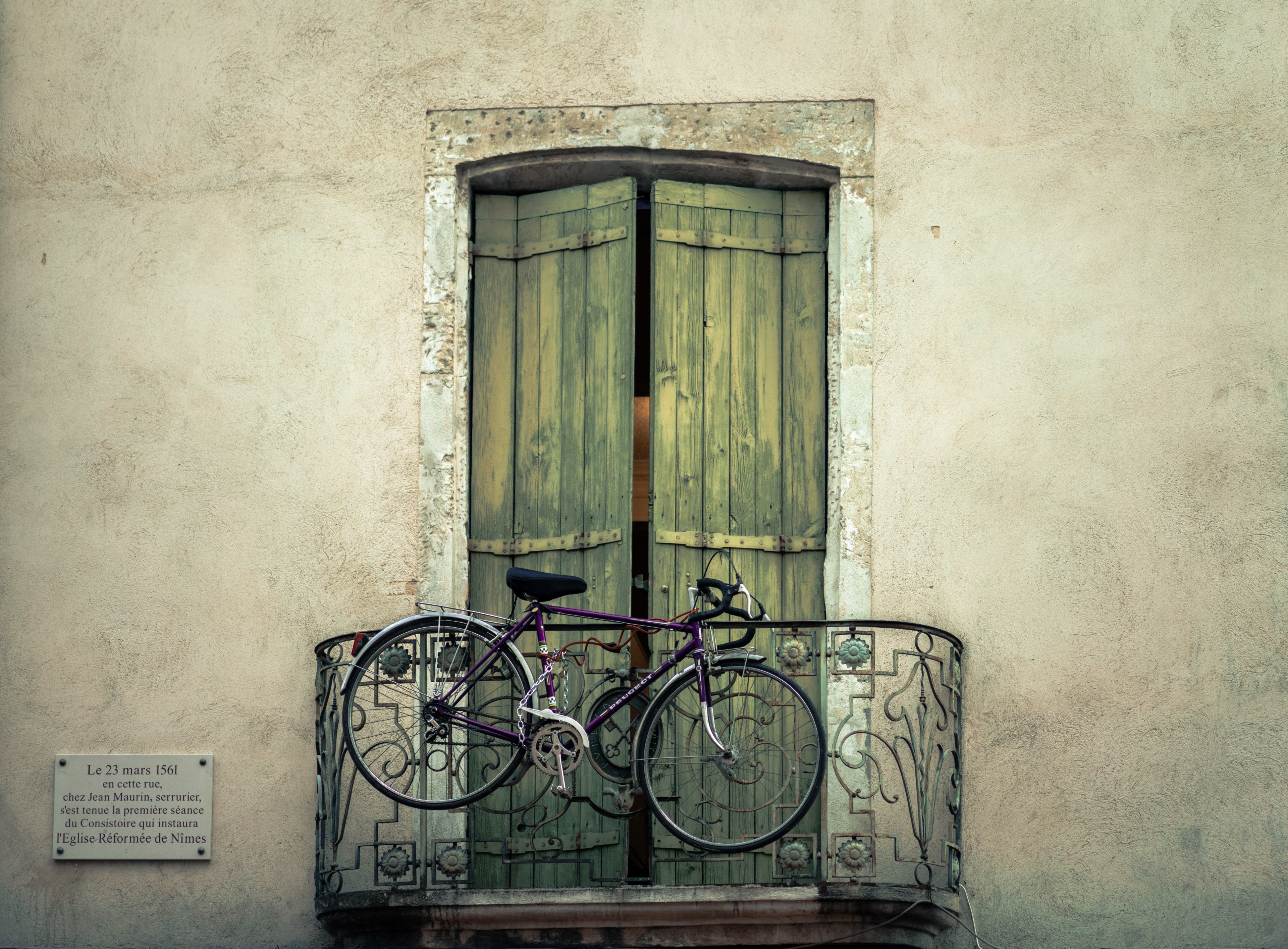 the bike window shed 4k, HD Wallpaper
