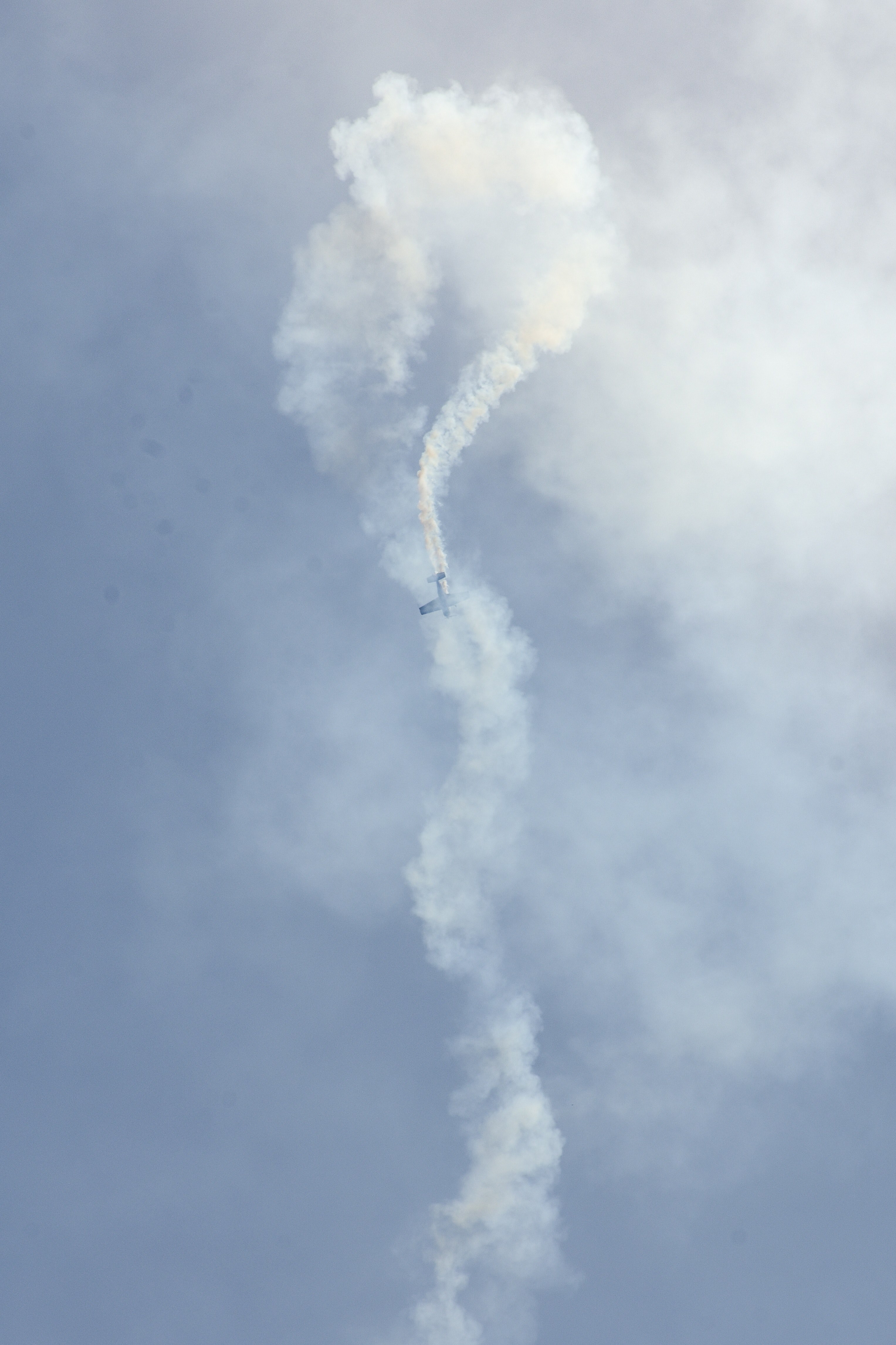 sky airplane smoke and trail hd, 4k, Phone HD Wallpaper