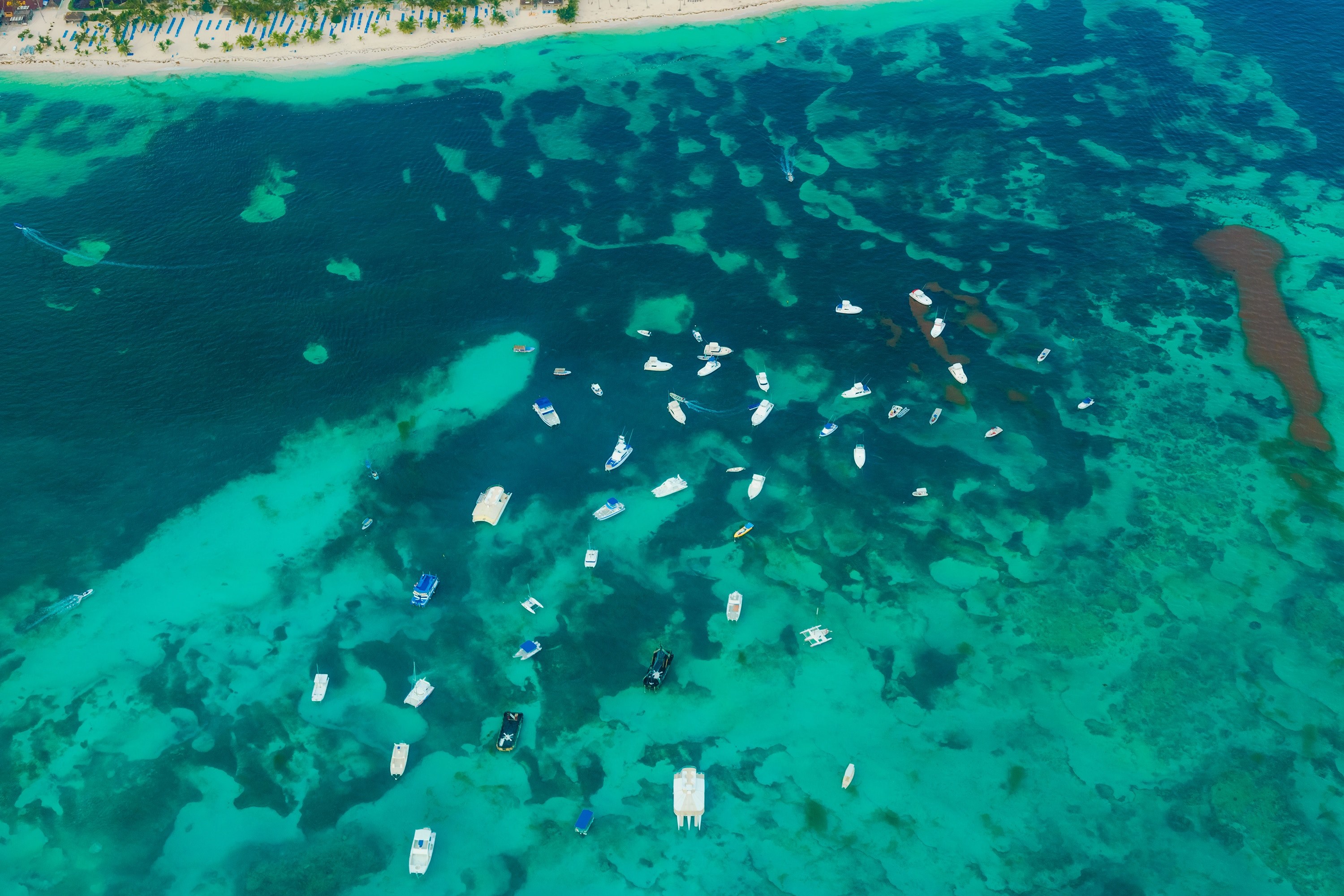 ocean boat reef and yacht 4k, HD Wallpaper