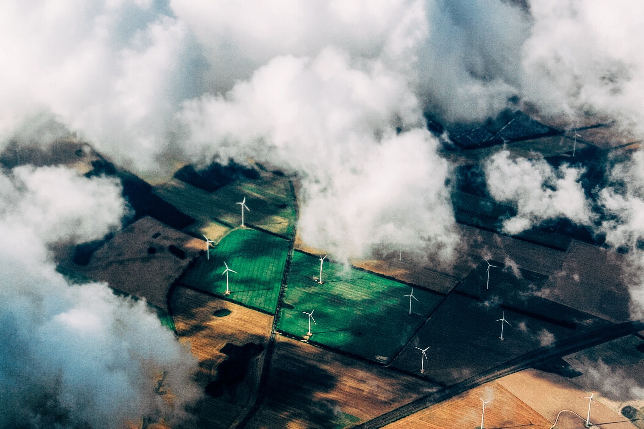 green energy aerial wind and cloudy 4k, HD Wallpaper
