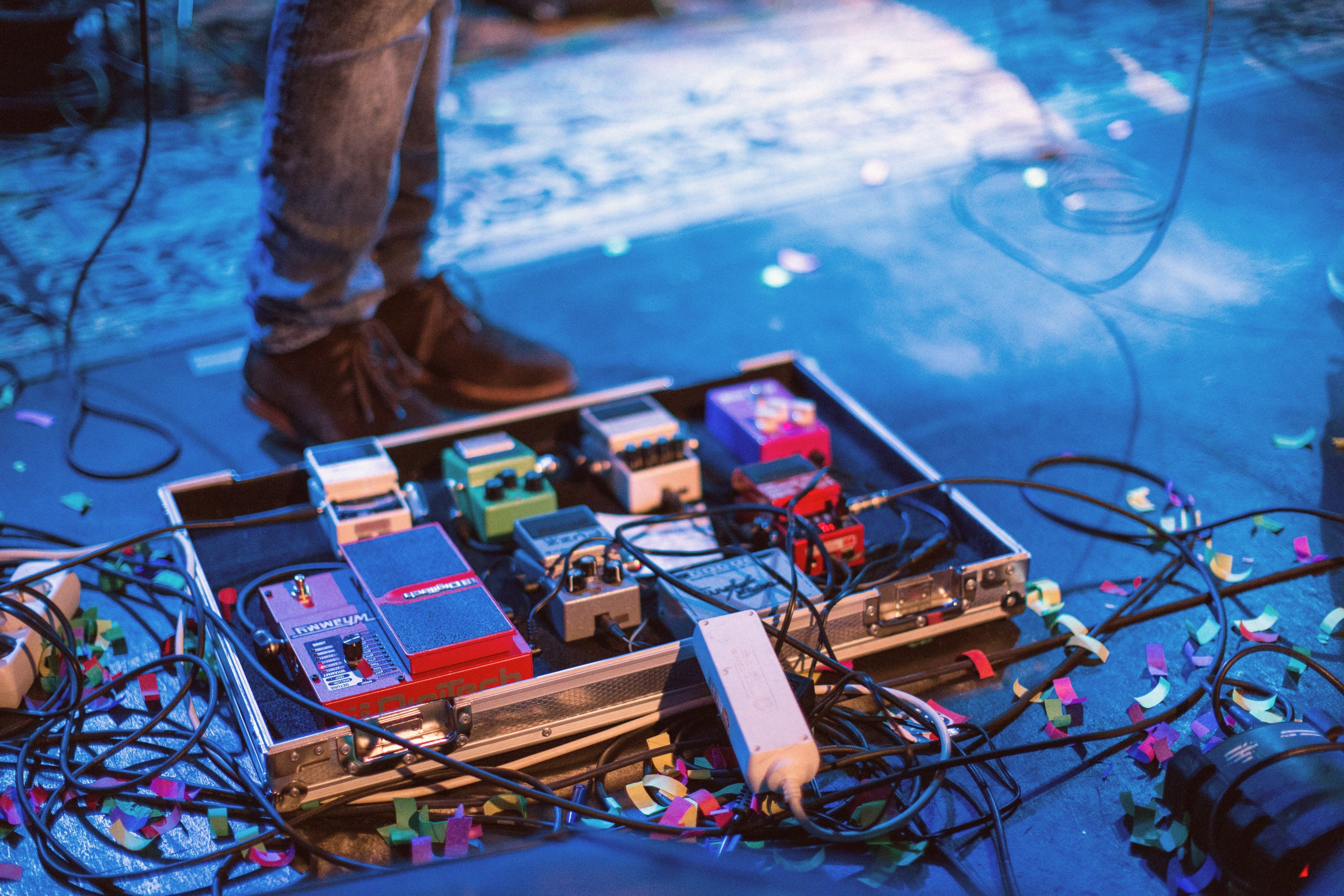 pedalboard pedal music and live 4k, HD Wallpaper