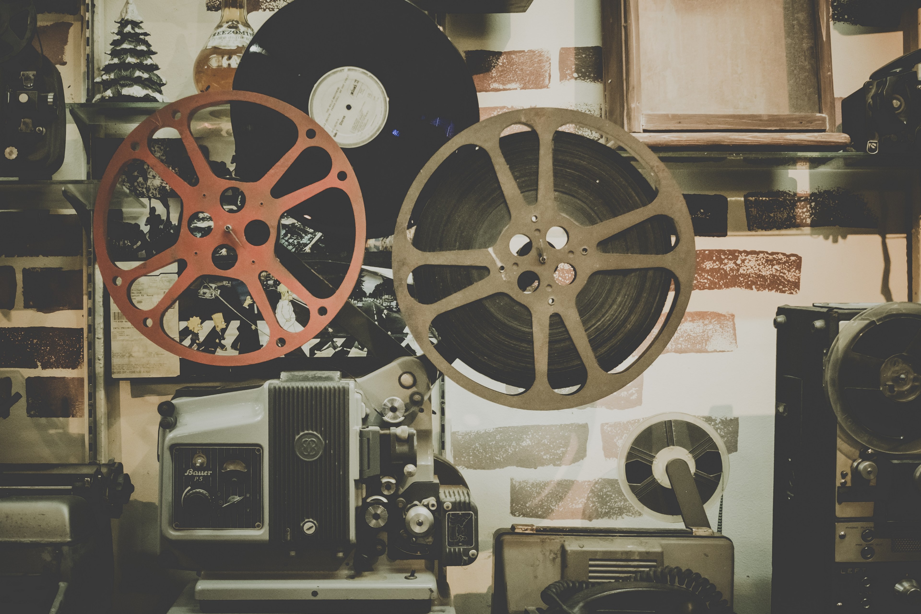 old video tapes and vinyl records on the wall, cinematographers room 4k, HD Wallpaper
