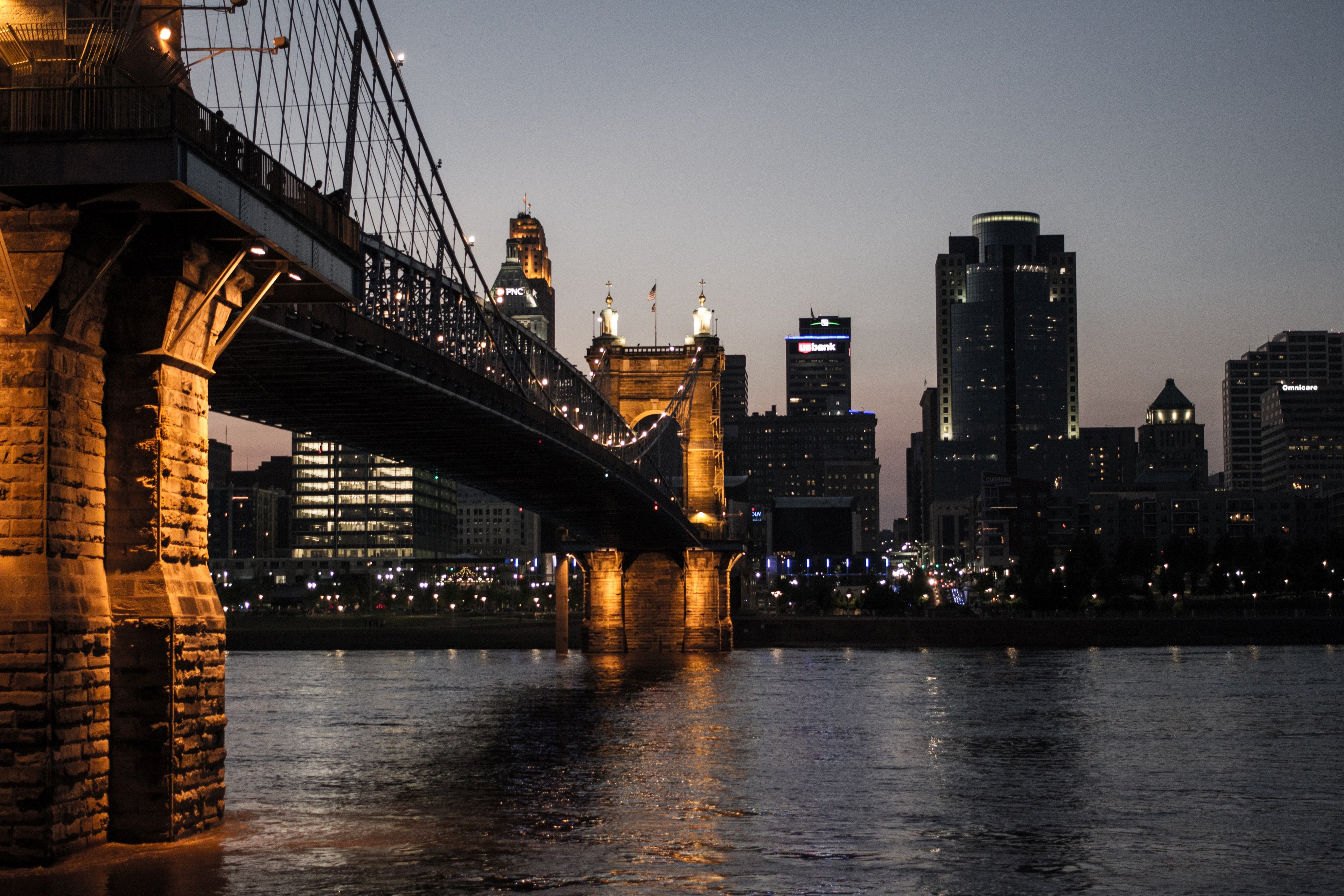 city night bridge and dark 4k, HD Wallpaper