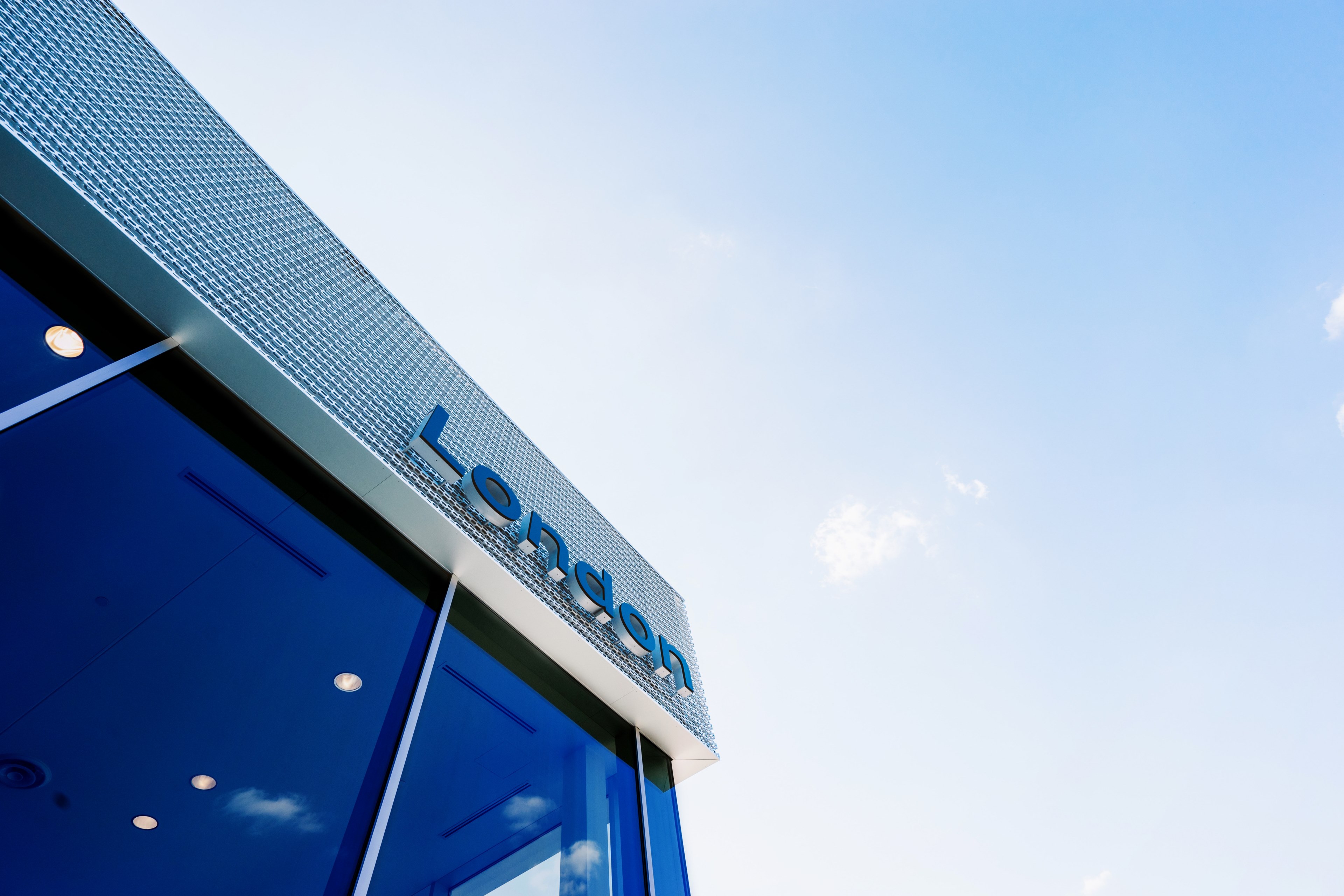 building architecture exterior and sign 4k, HD Wallpaper