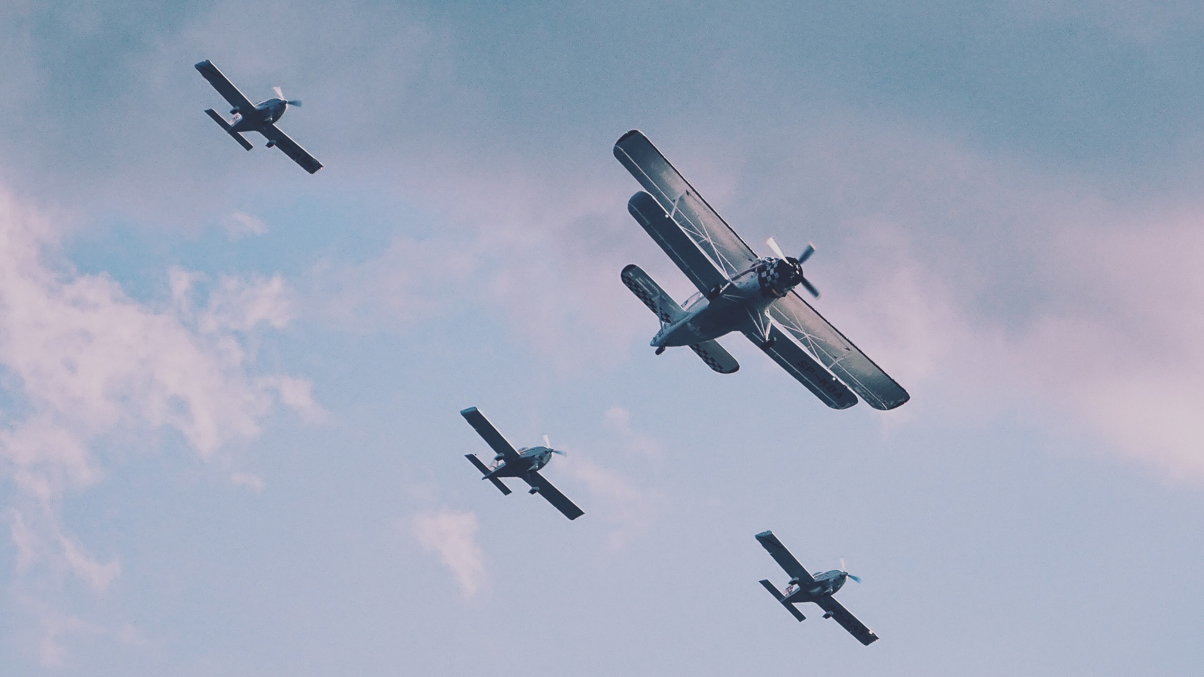 a fleet of vintage planes flying at an airshow, airshow 4k, HD Wallpaper