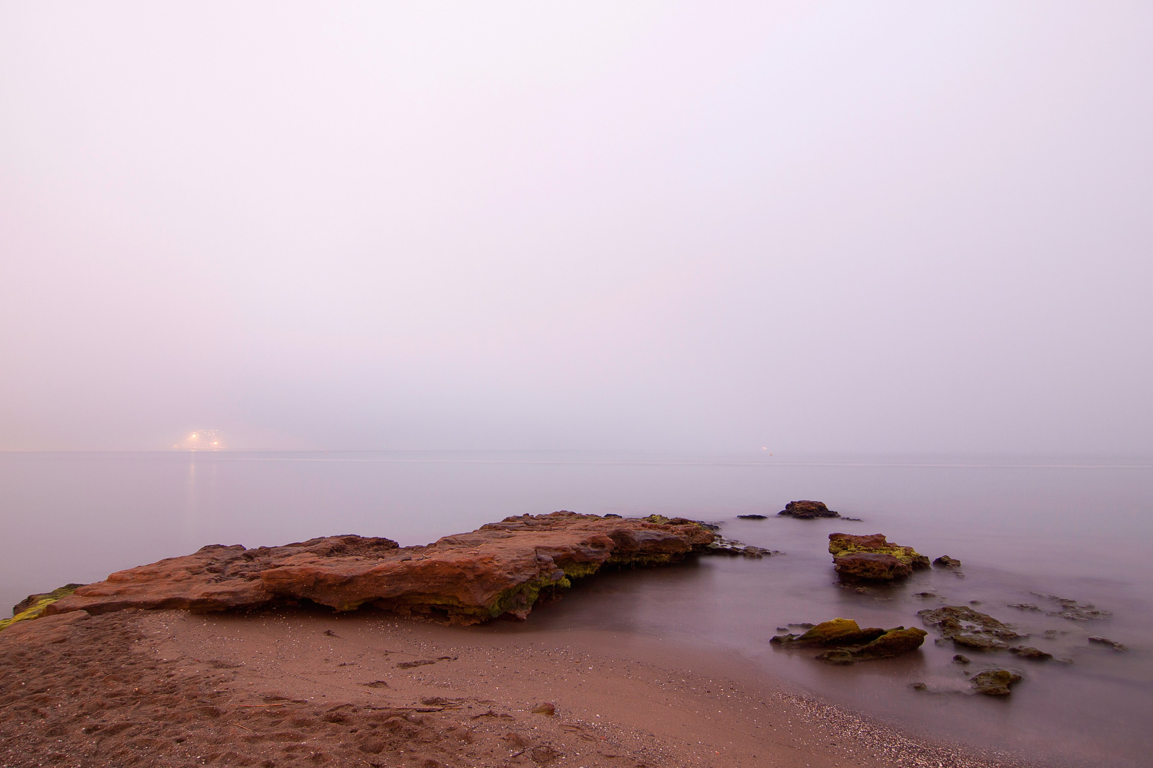 quinoal mlaga playa de la misericordium and fog 4k, HD Wallpaper