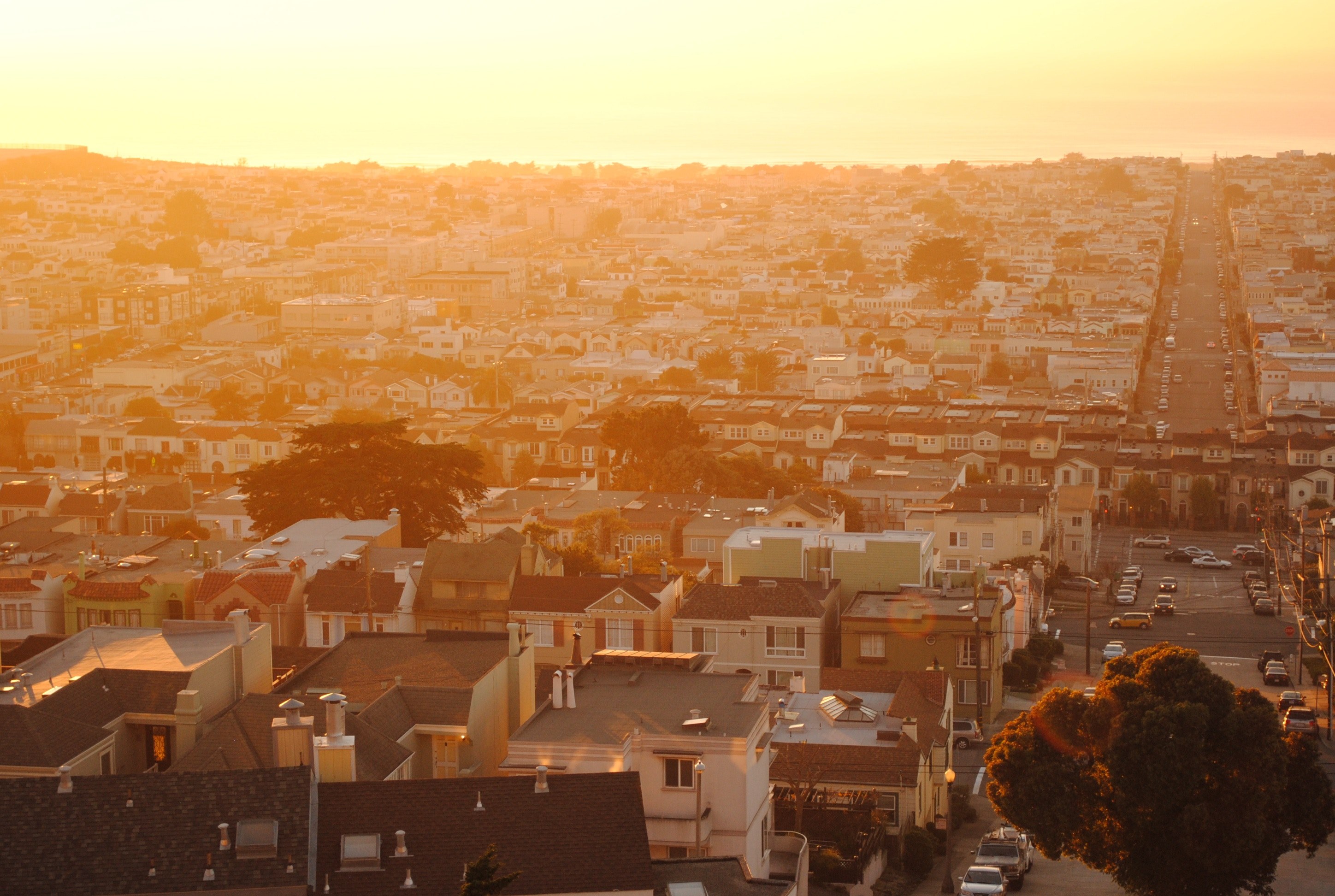 sun setting on a large town full of houses, sun setting on town 4k, HD Wallpaper
