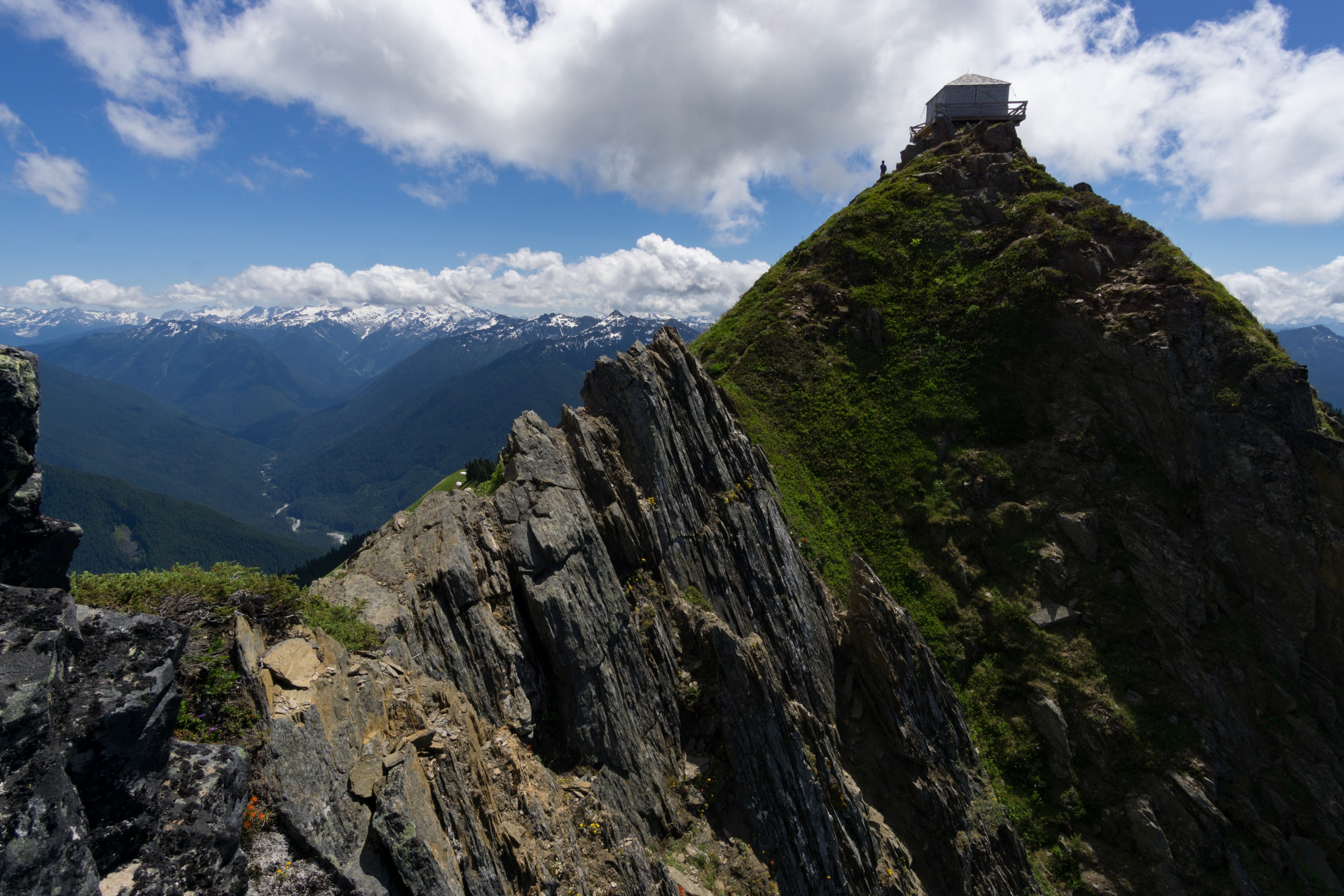 green mountain lookout 4k, HD Wallpaper