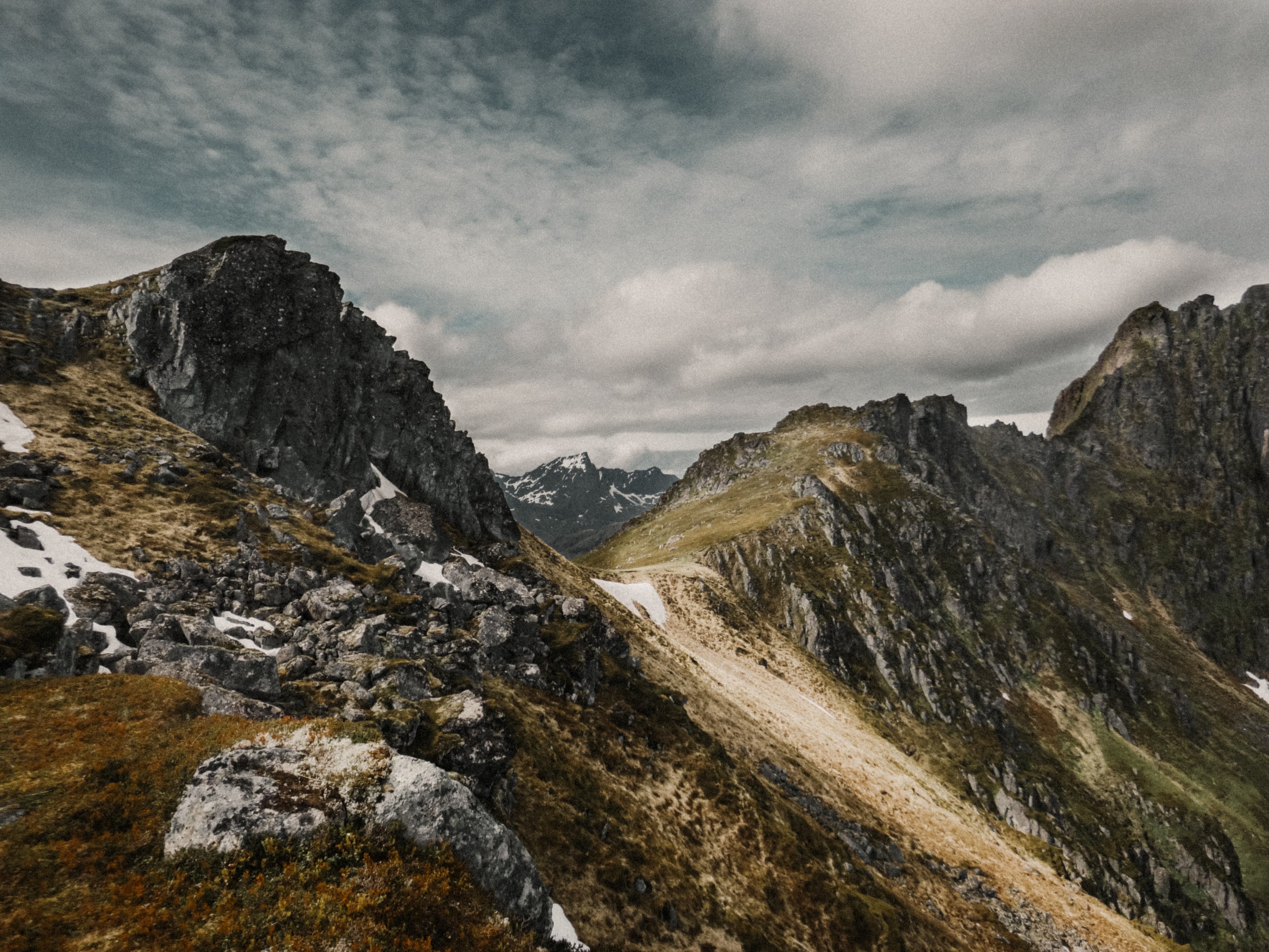view from mountain to ballstad at lofoten norway 4k, HD Wallpaper