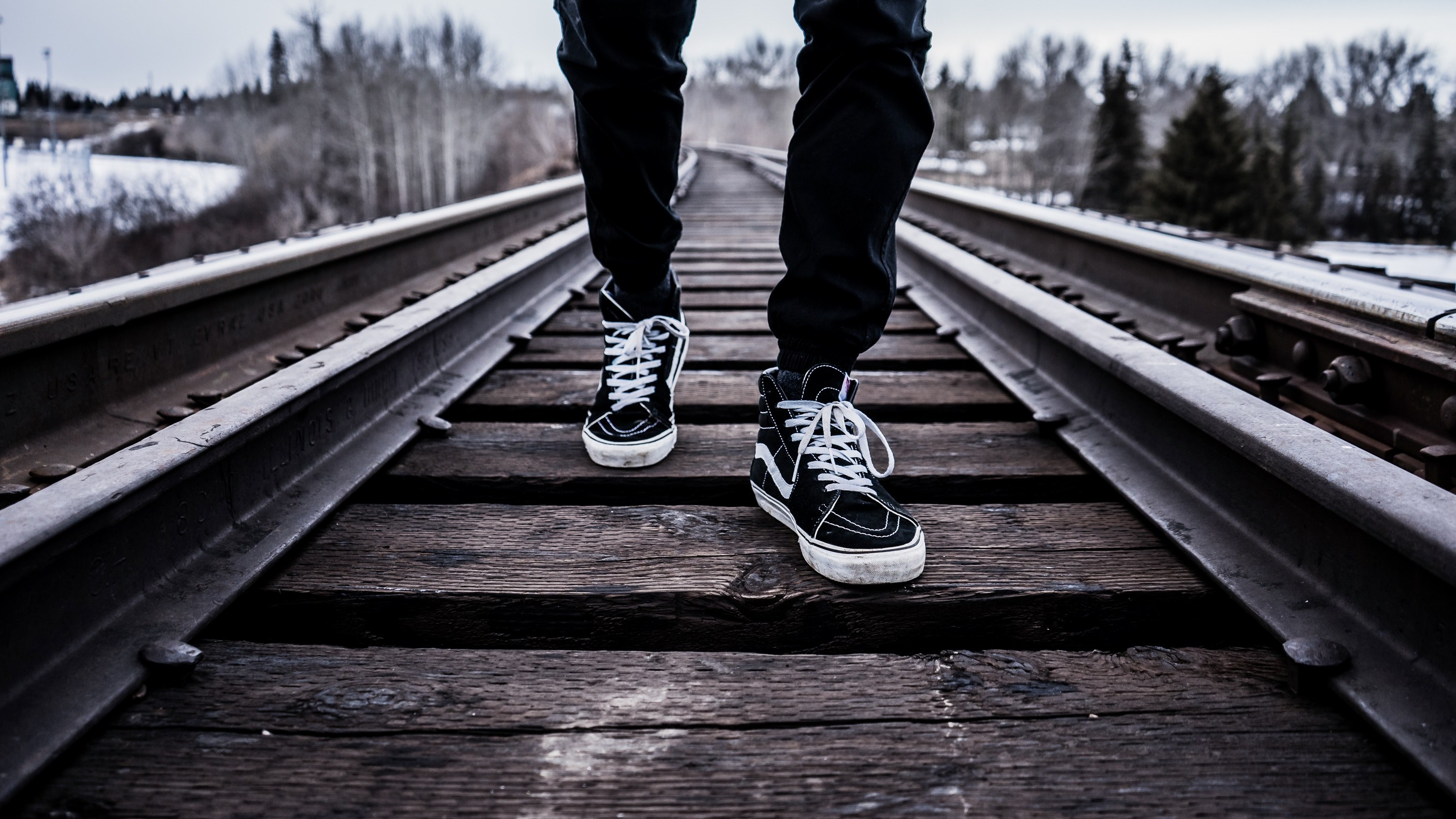 a persons feet in sneakers on a railroad track, sneakers on the railroad 4k, HD Wallpaper