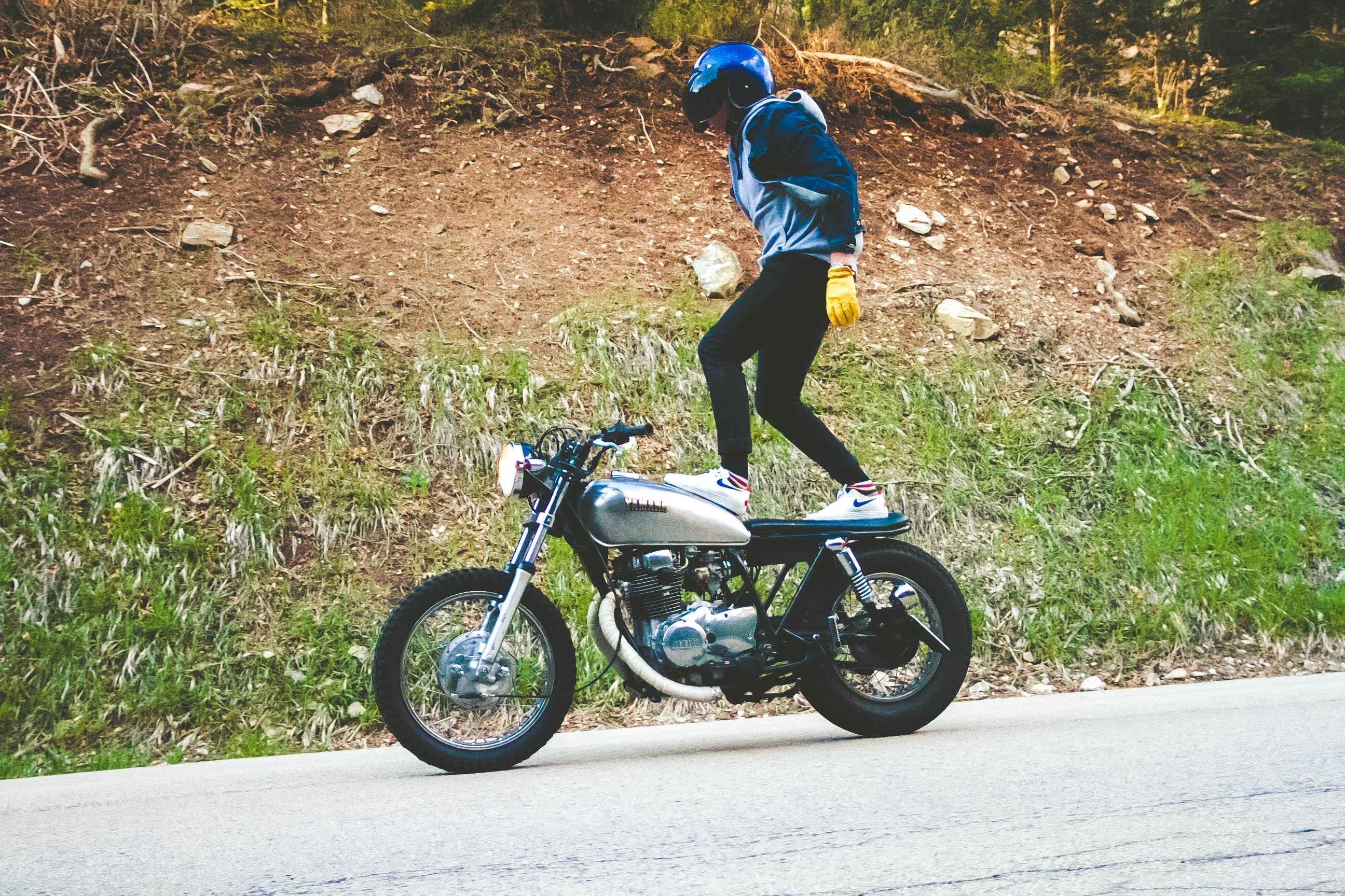 wheel action biking and man 4k, HD Wallpaper