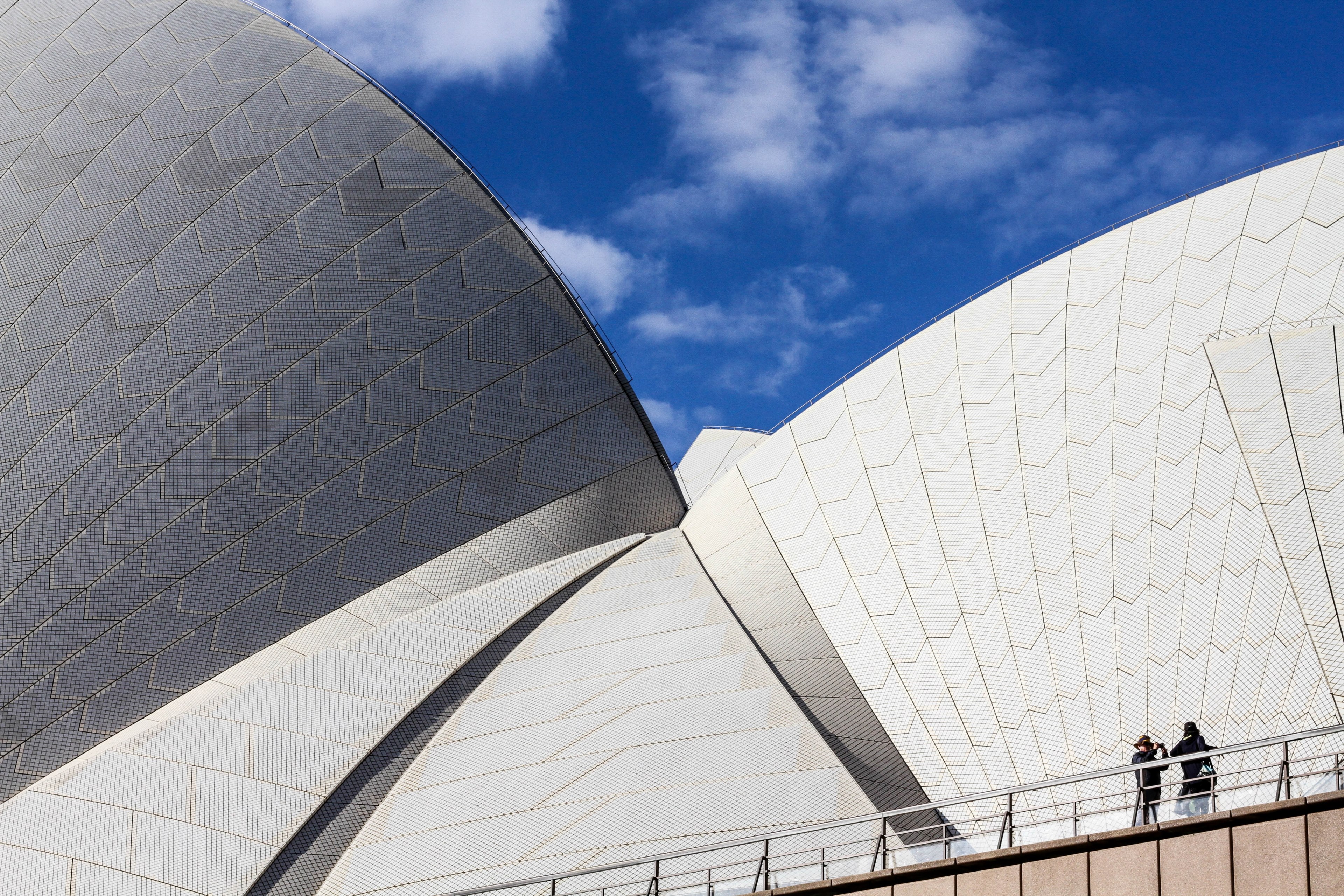 architecture australium cloudy and tourist 4k, HD Wallpaper