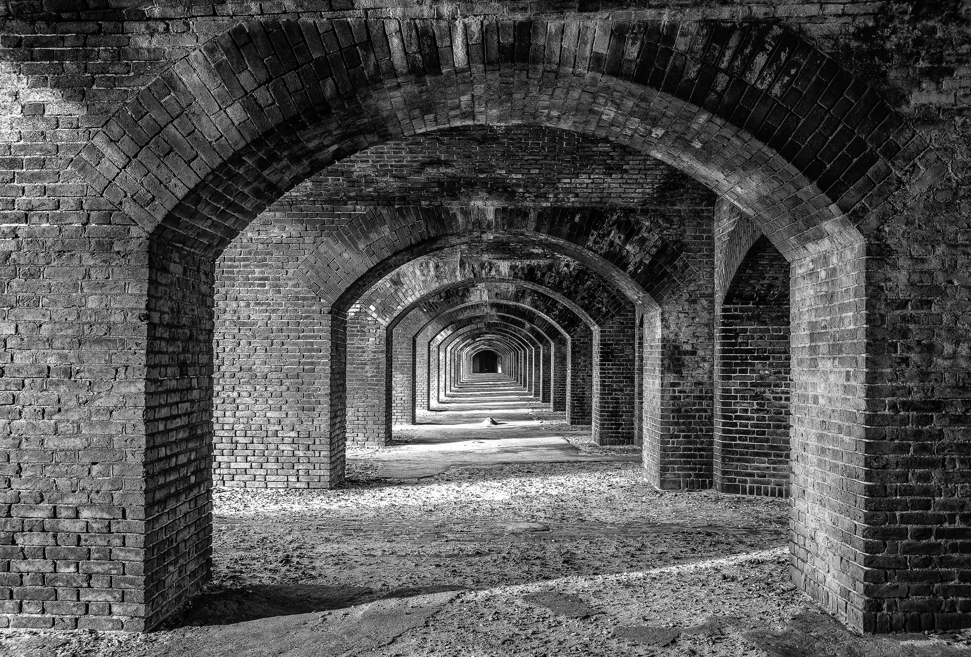 civil war prison symmetry symmetrical and arch 4k, HD Wallpaper