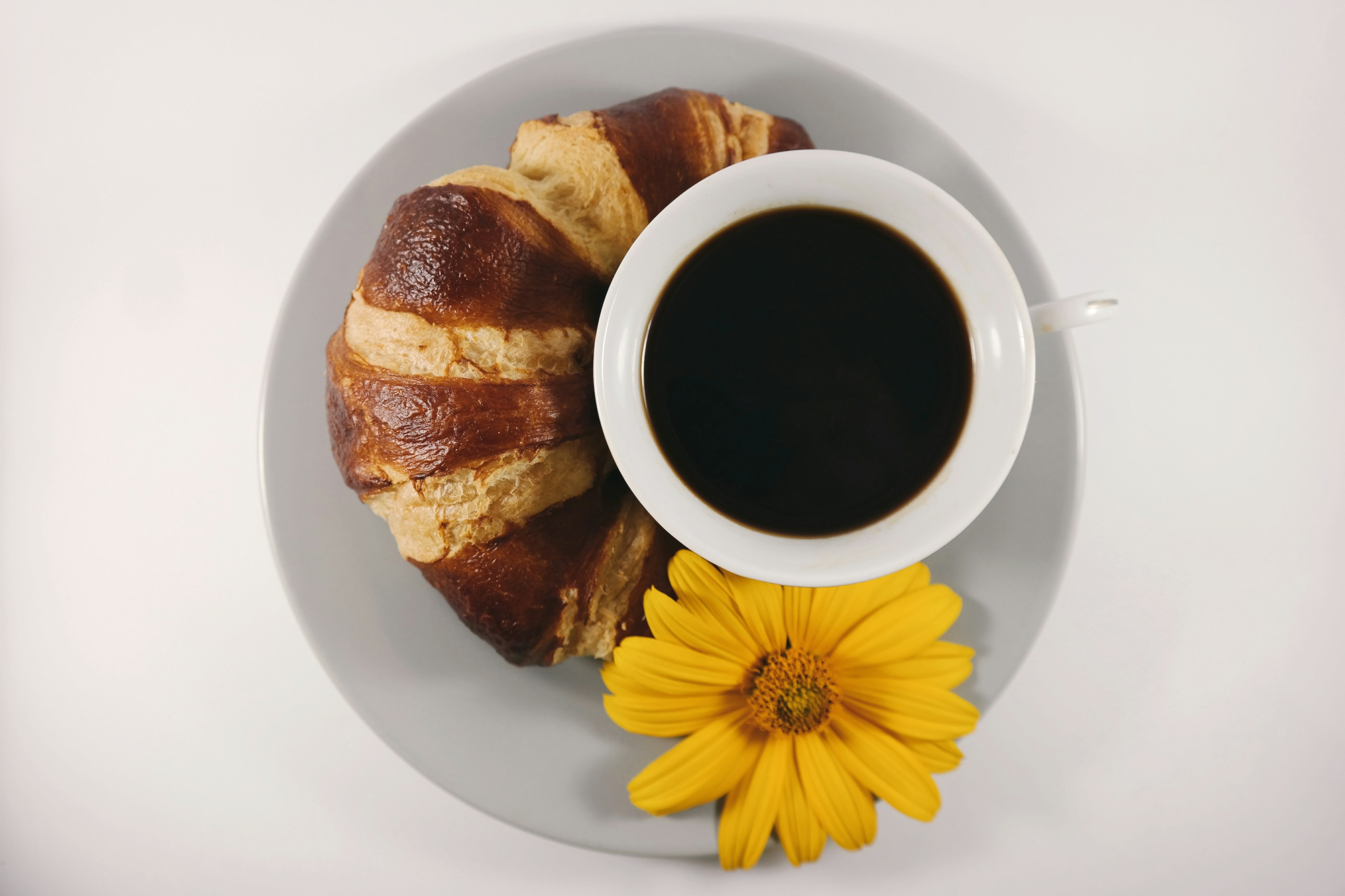 lunch breakfast food and croissant 4k, HD Wallpaper