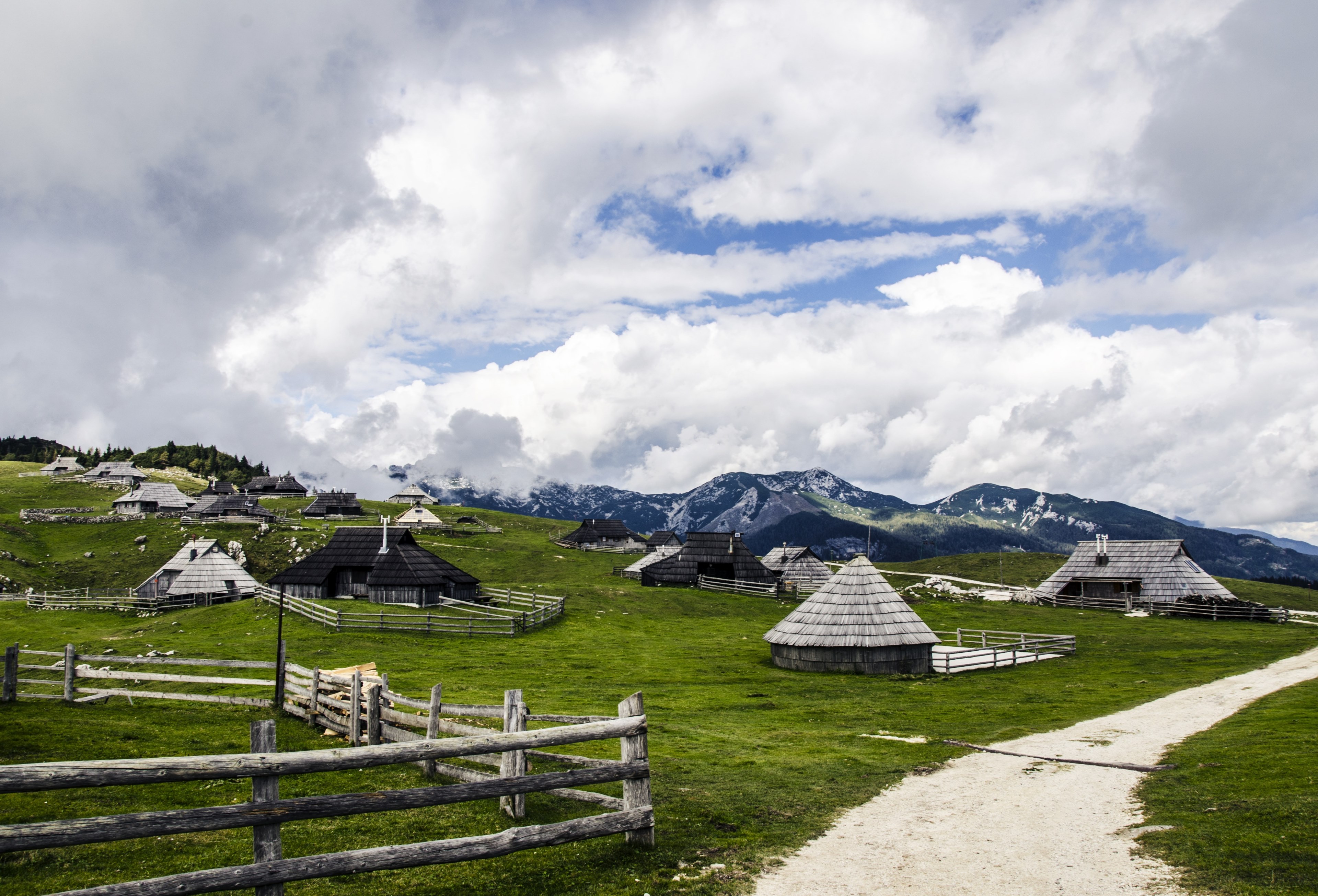 hut village rural and mountain 4k, HD Wallpaper