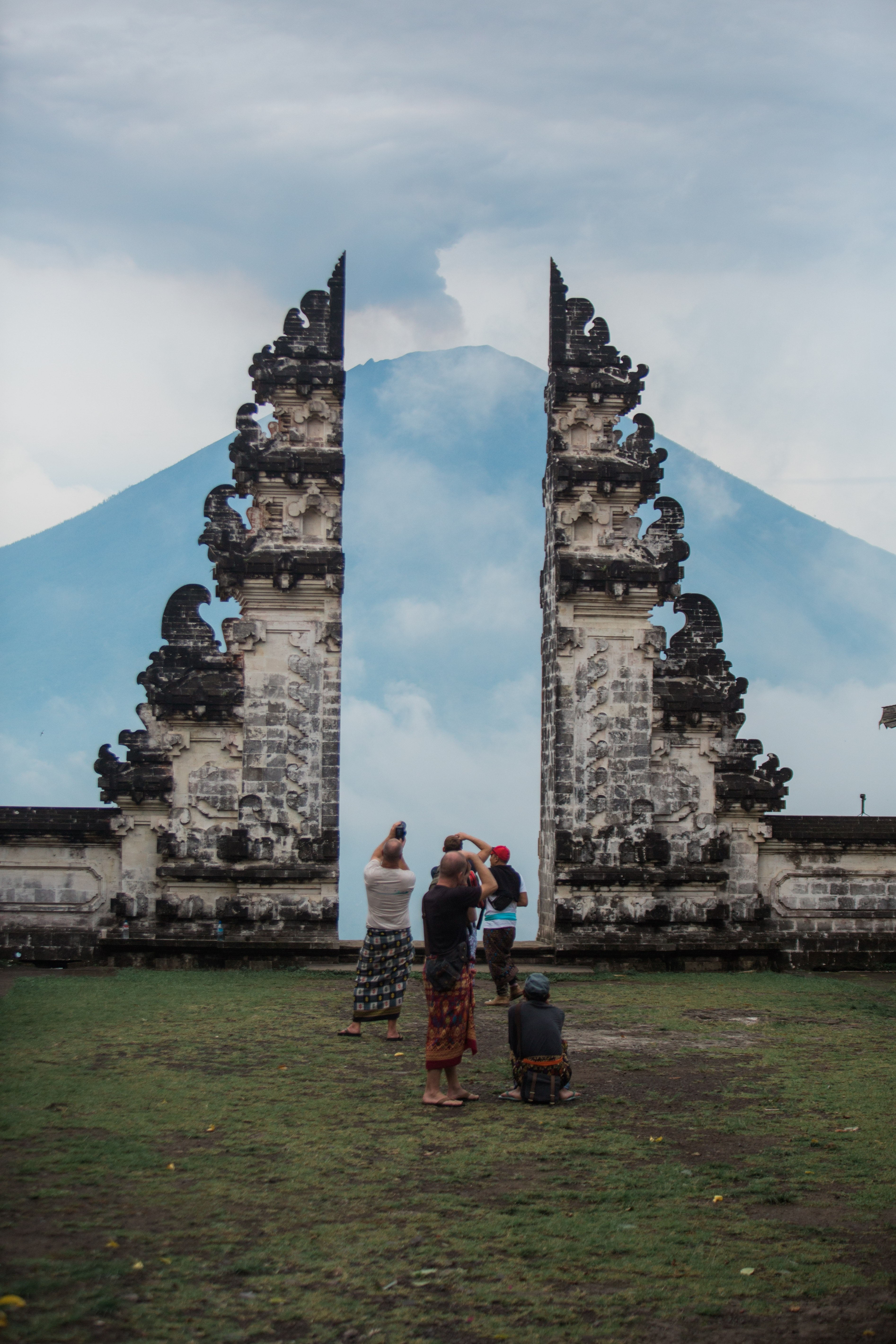 mount agung 4k, Phone HD Wallpaper