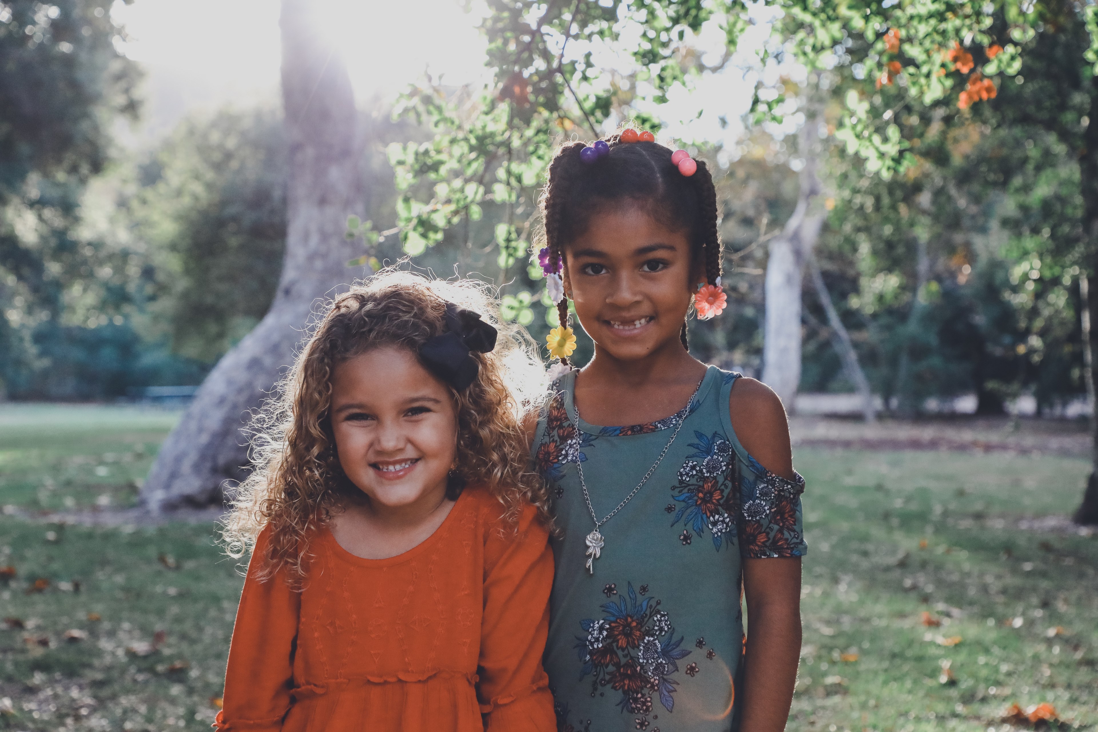 sisters 4k, HD Wallpaper