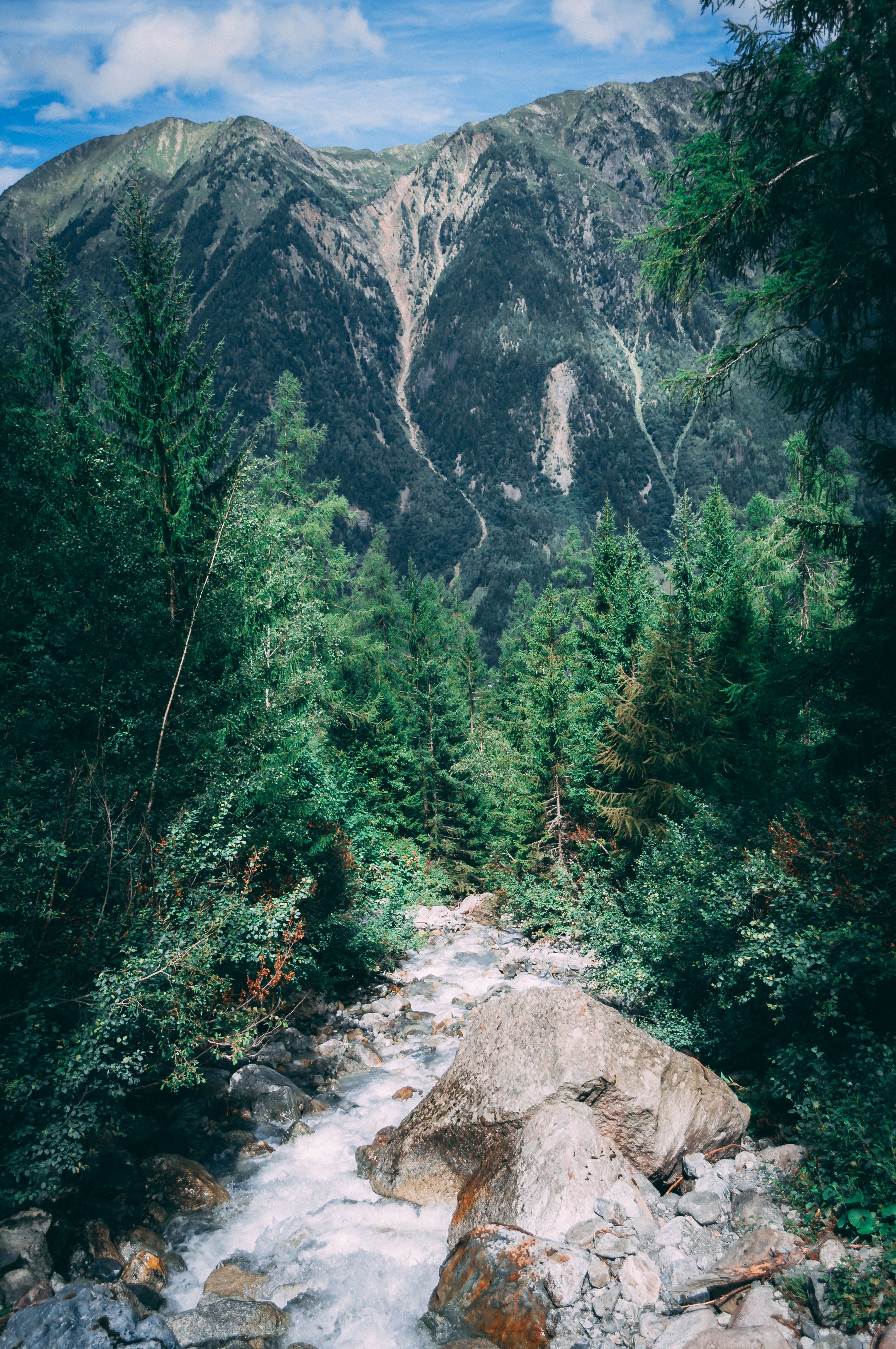 overlooking a waterfall 4k, Phone HD Wallpaper