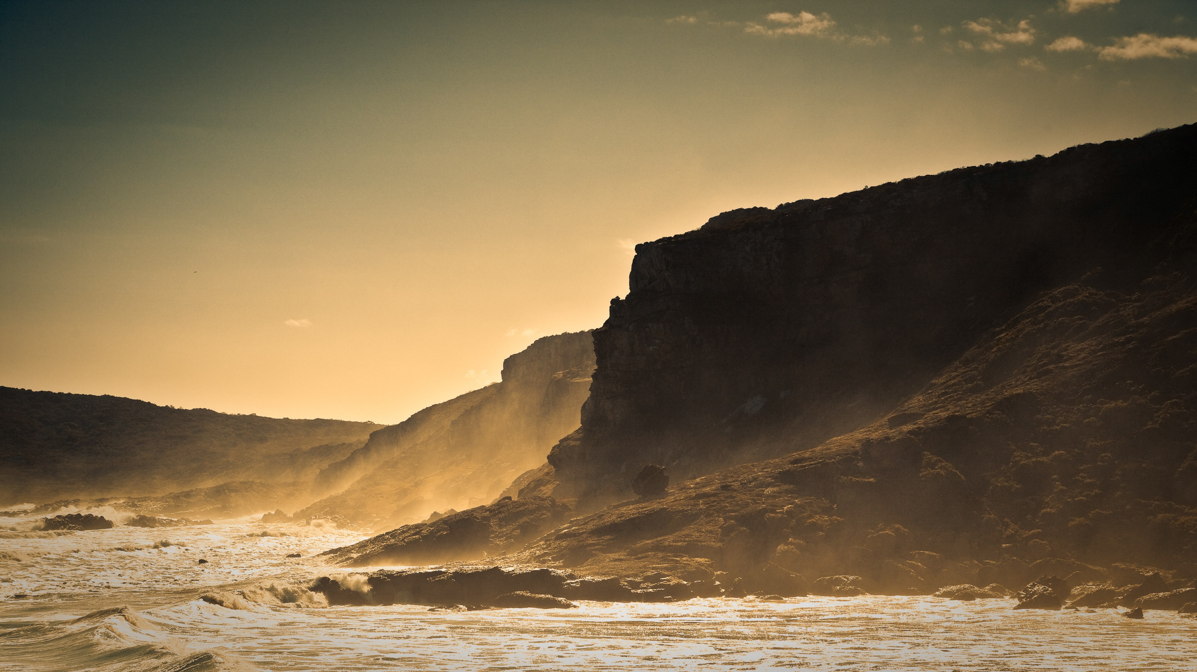 rough sea washing on the cliffs, rough sea washing ashore 4k, HD Wallpaper