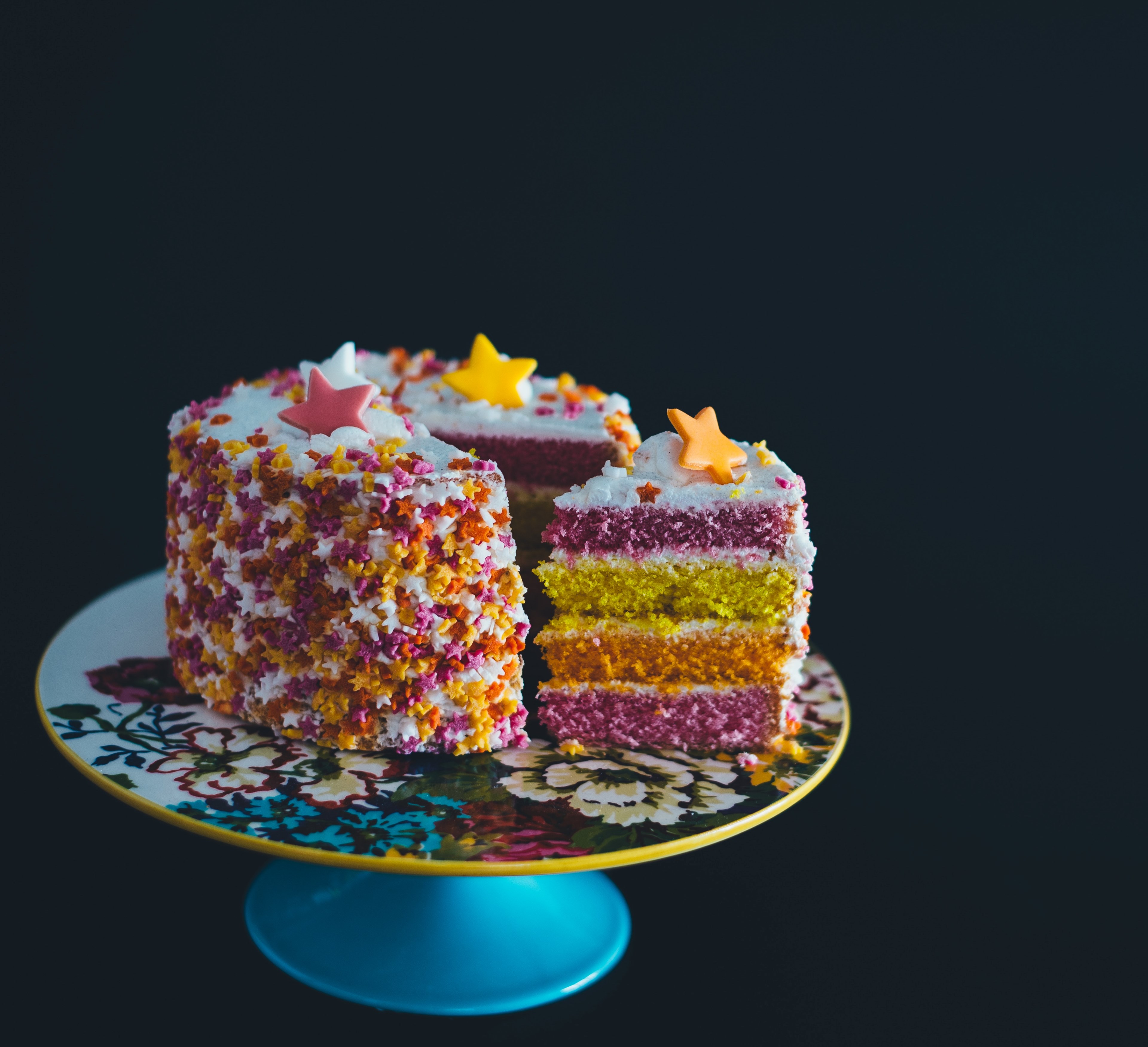 colorful birthday cake with candy frosting stars, colorful cake 4k, HD Wallpaper