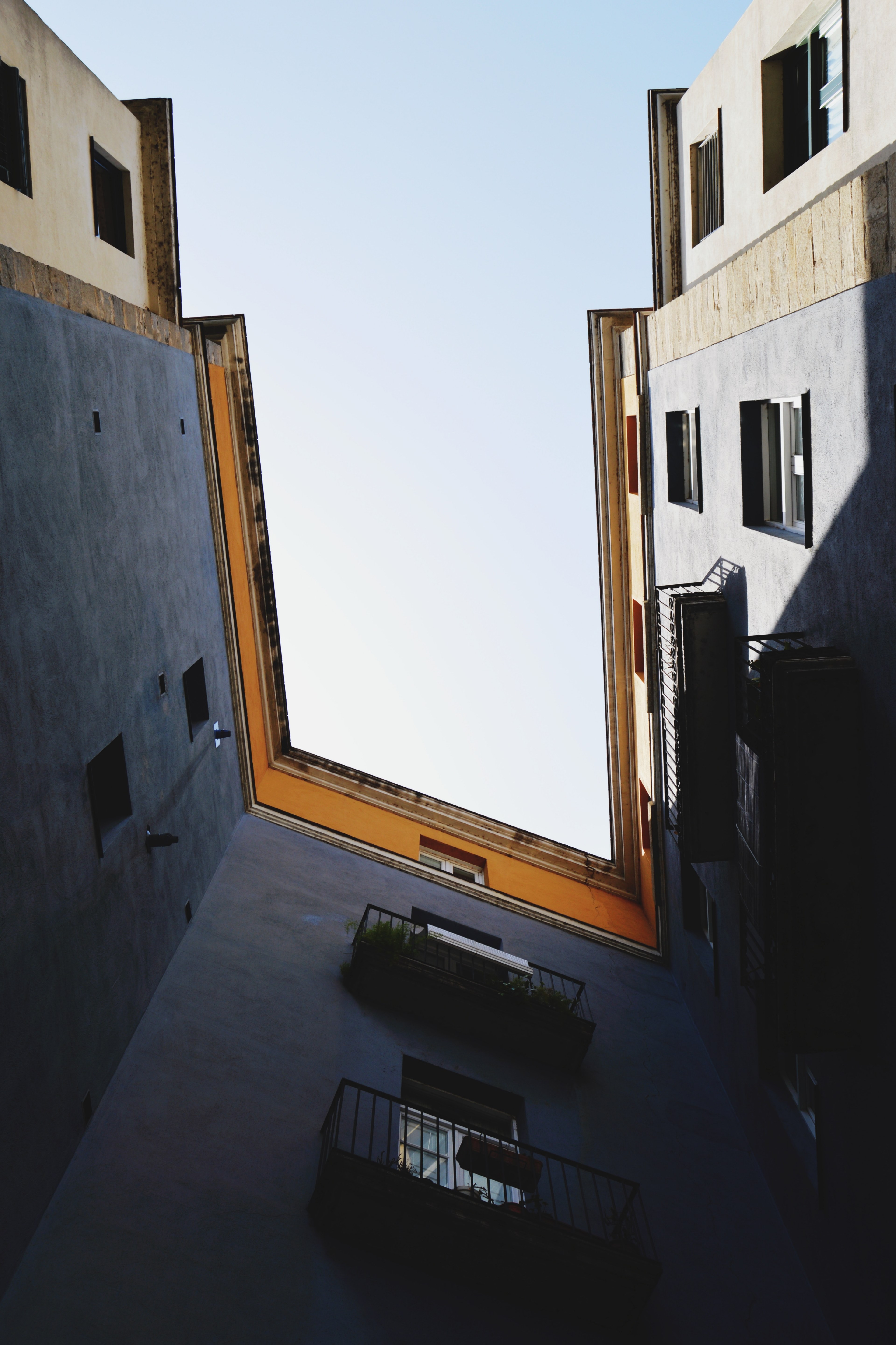 dont look down iv 4k, Phone HD Wallpaper