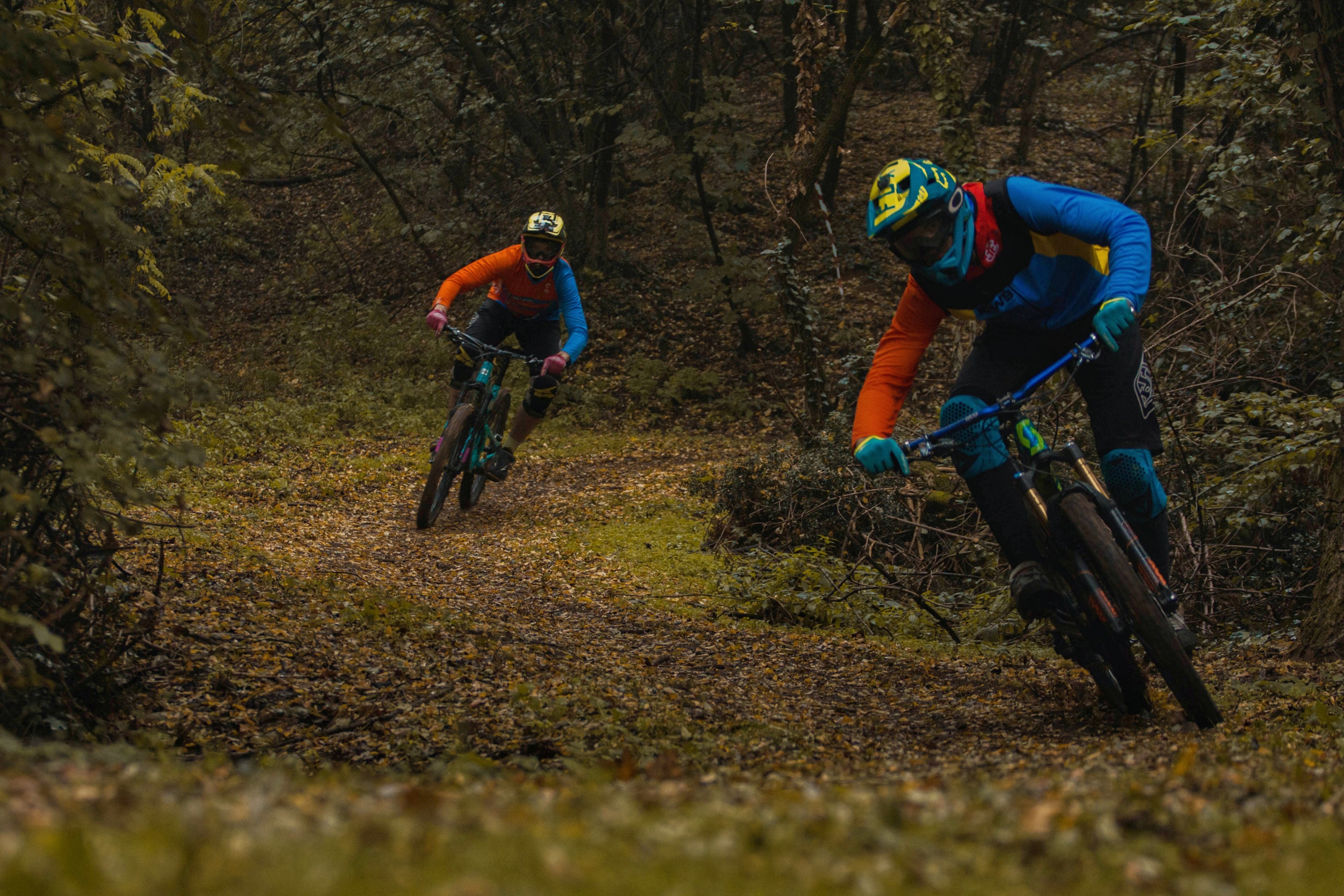 dirt bikes bmx cyclists and helmets 4k, HD Wallpaper