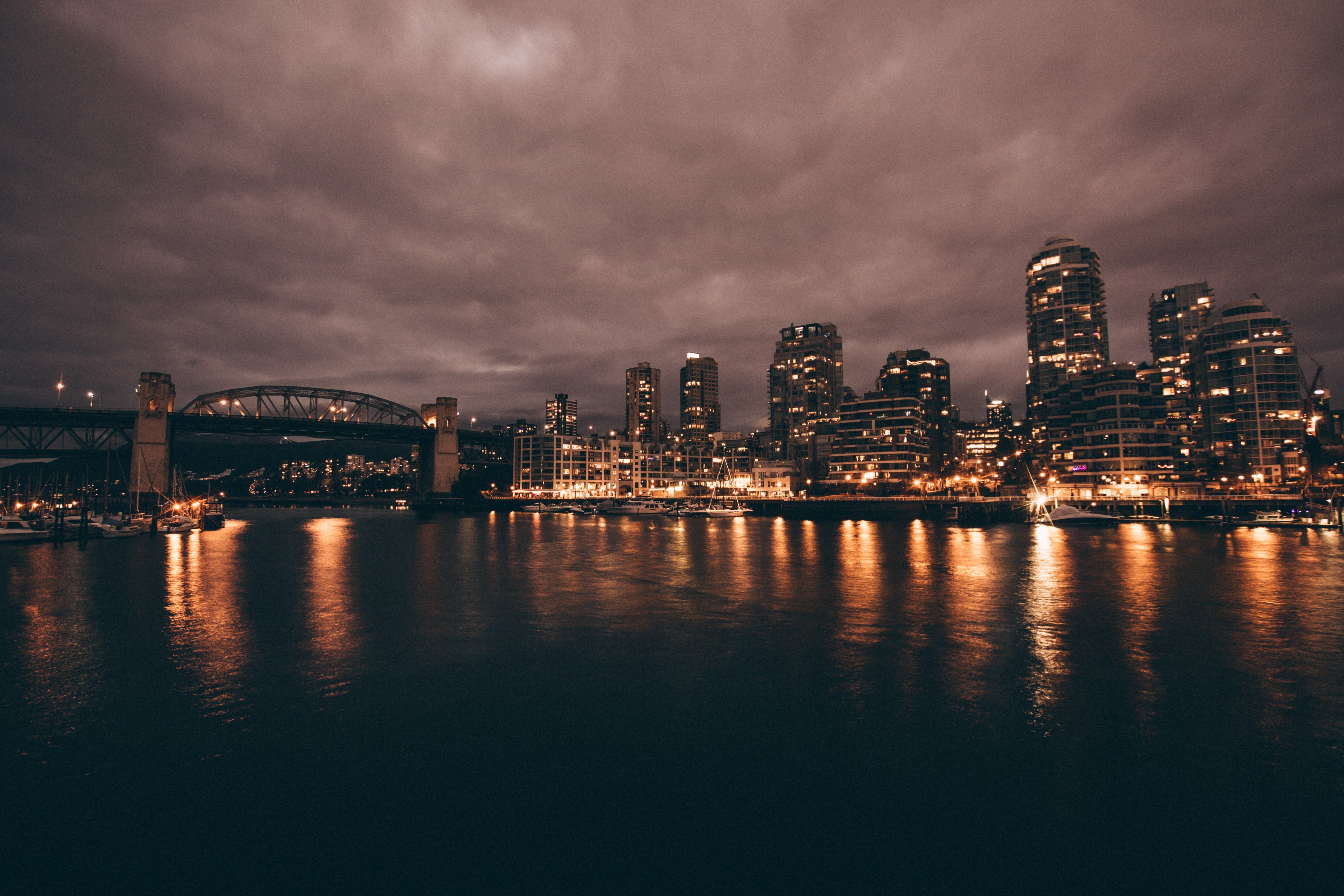 bright lights in an urban harbor at night, vanouver harbour 4k, HD Wallpaper