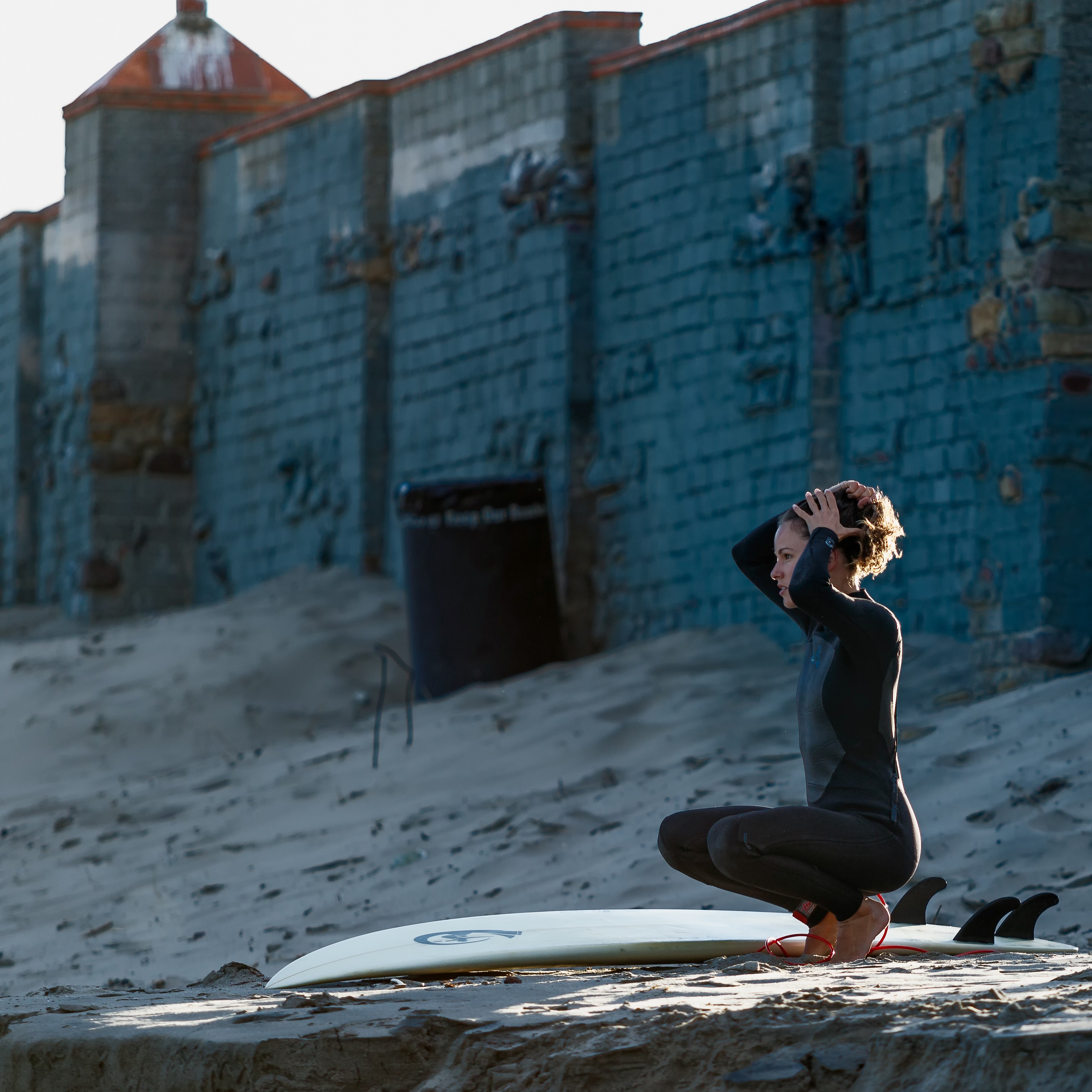 beach style surfinglife girl power and solitude 4k, HD Wallpaper