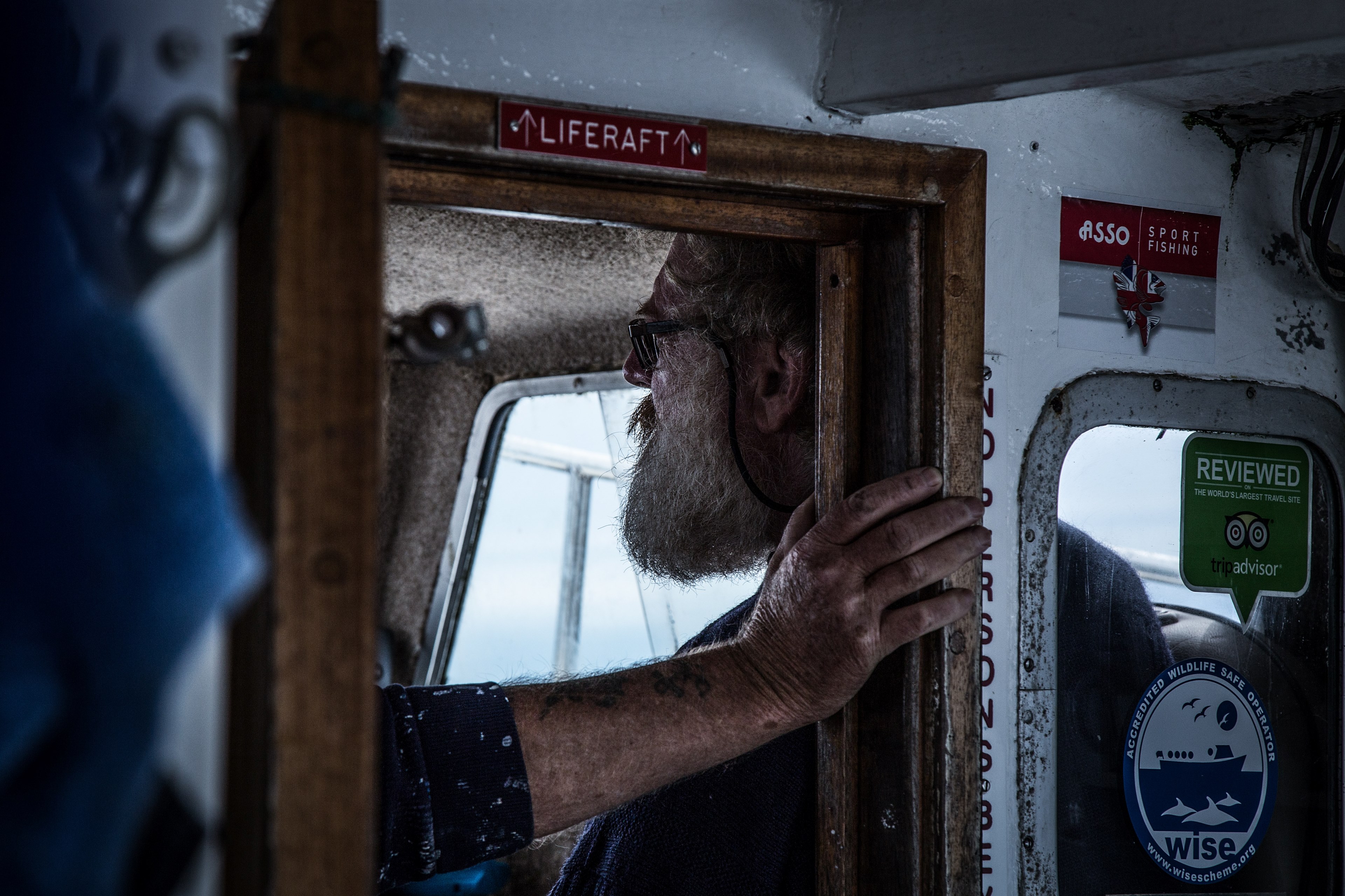 fisherman boat nautical and hand 4k, HD Wallpaper