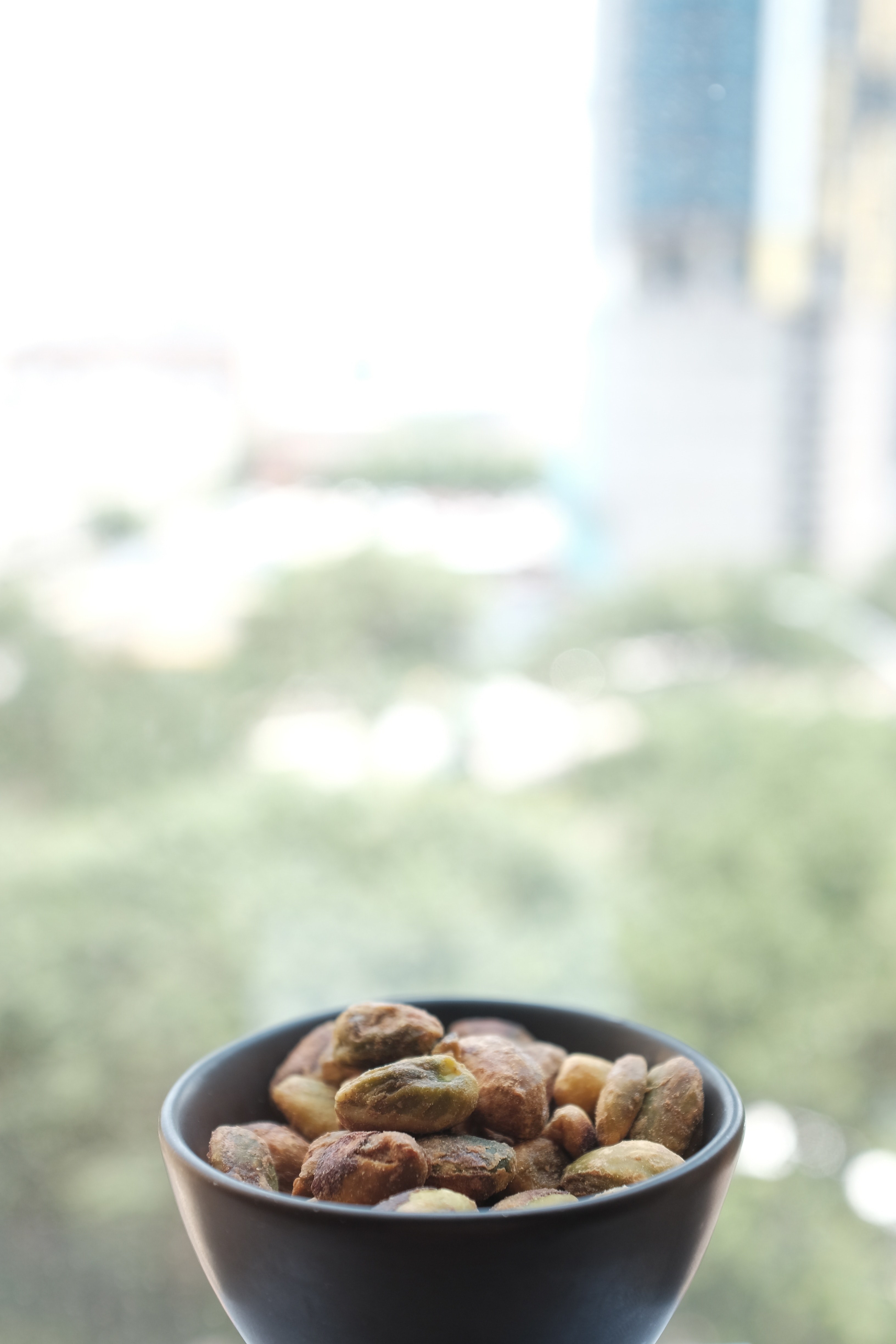 small bowl of nuts and pistachios for snack, pistachio nuts 4k, Phone HD Wallpaper