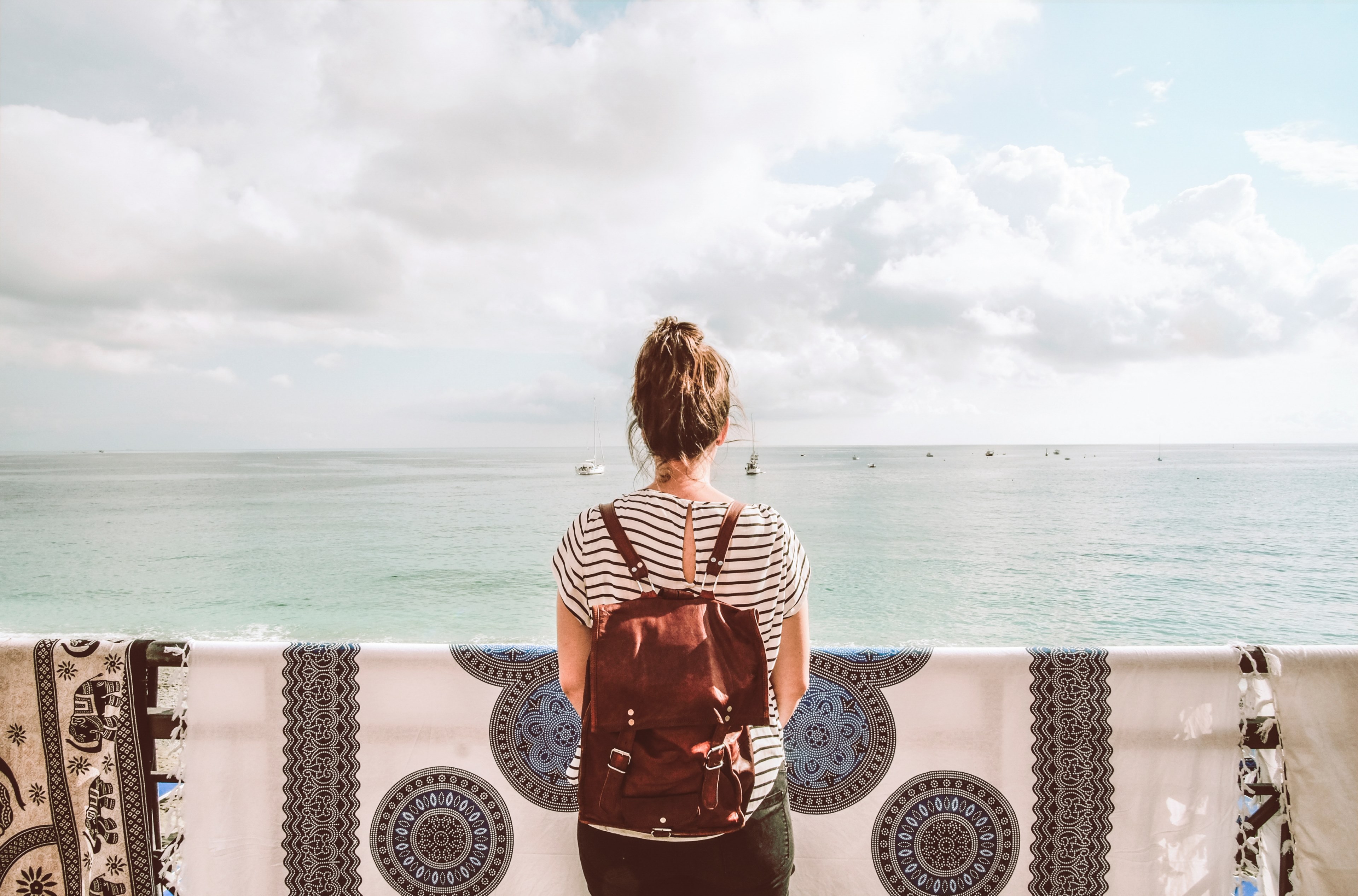 backpack rucksack sea and ocean 4k, HD Wallpaper