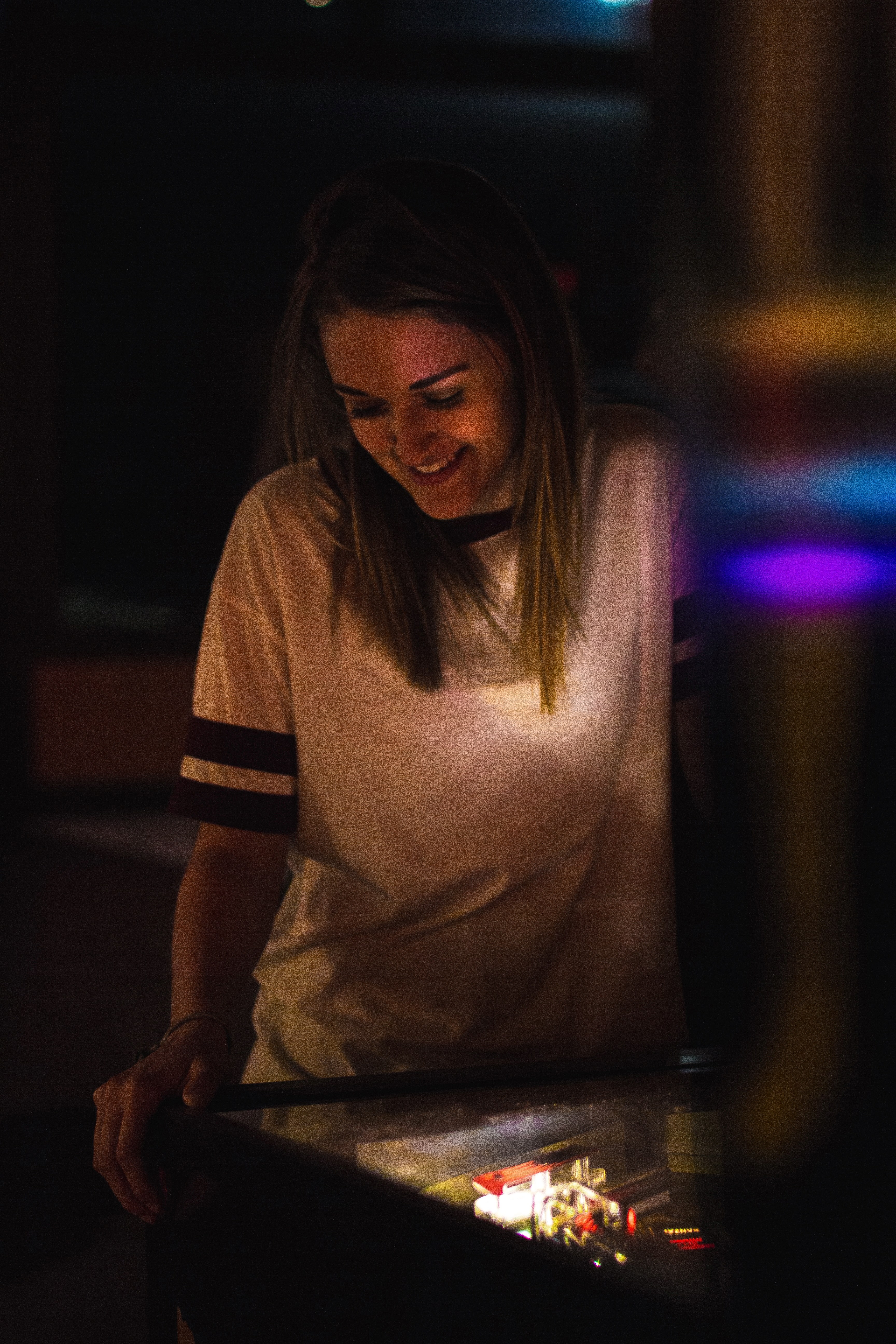 smile girl and pinball hd, 4k, Phone HD Wallpaper