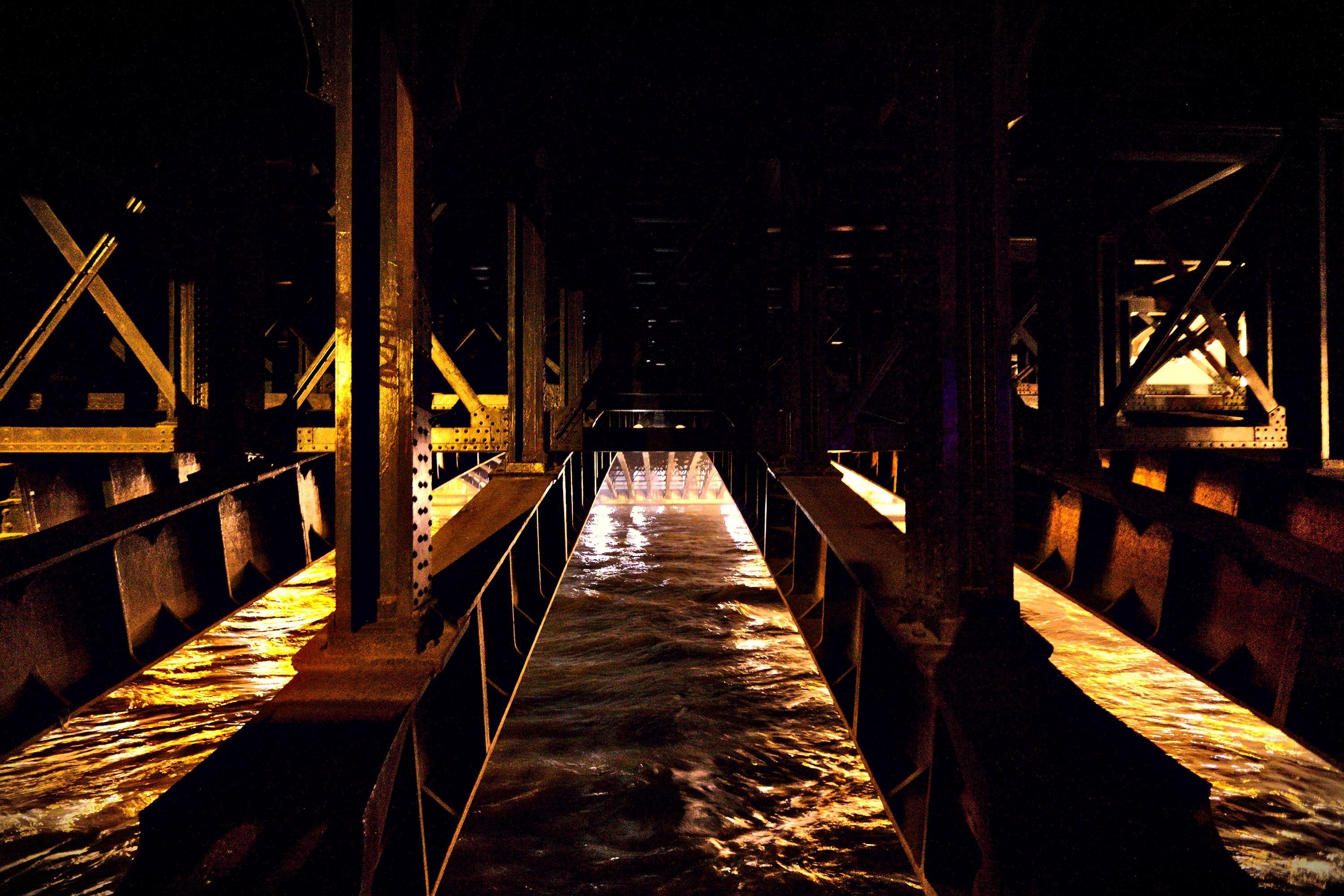 dark night water and seine 4k, HD Wallpaper
