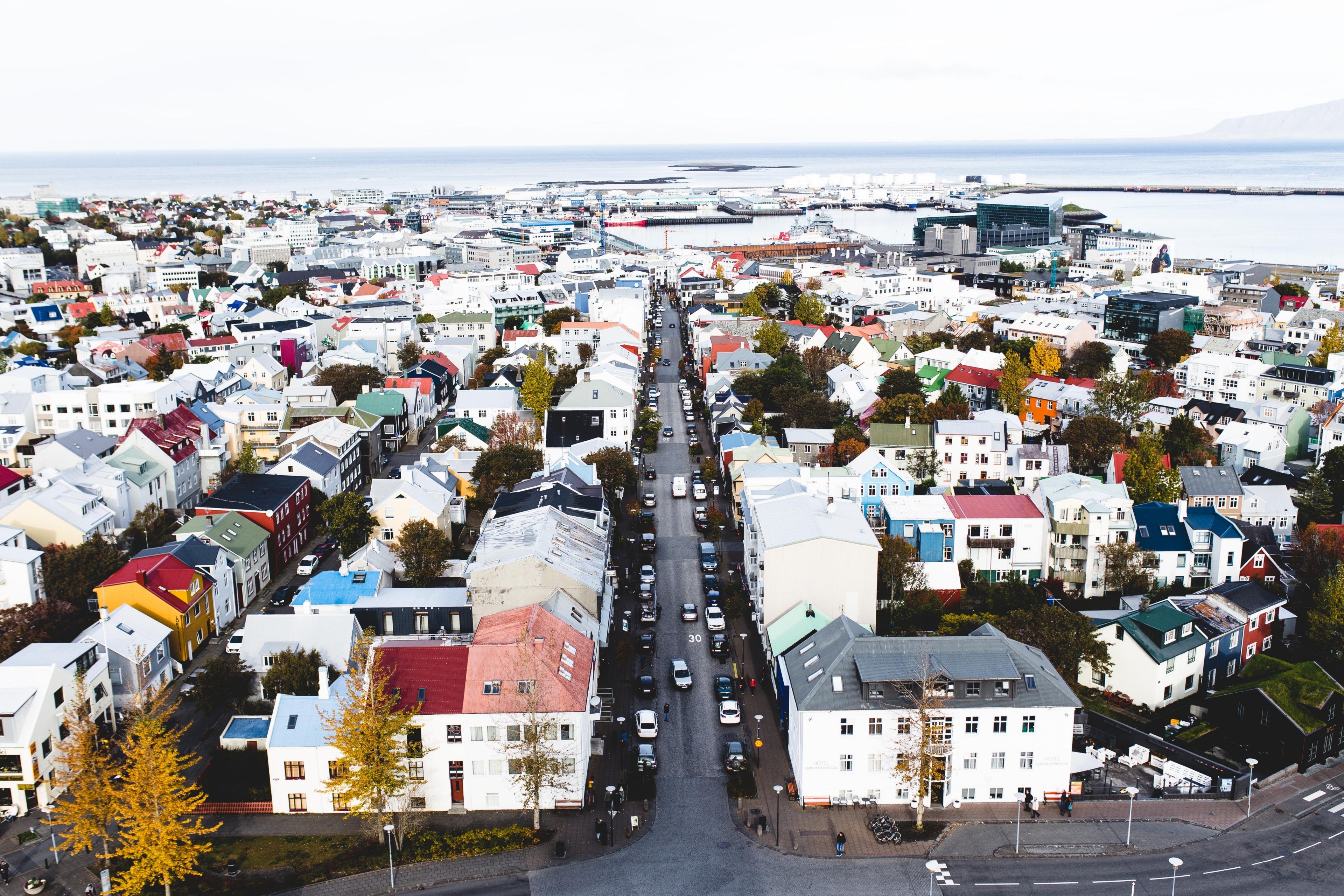 house neighborhood town and rooftops 4k, HD Wallpaper