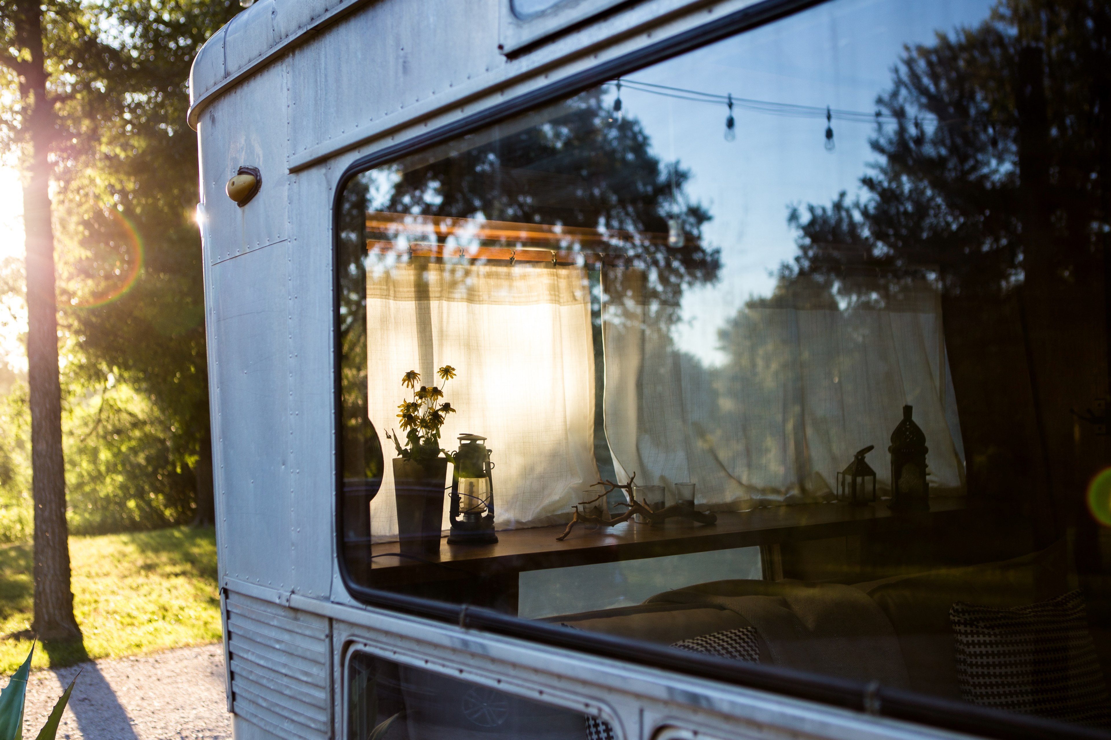 looking in through a window of a mobile home with a vase on the counter, on the outside always looking in 4k, HD Wallpaper
