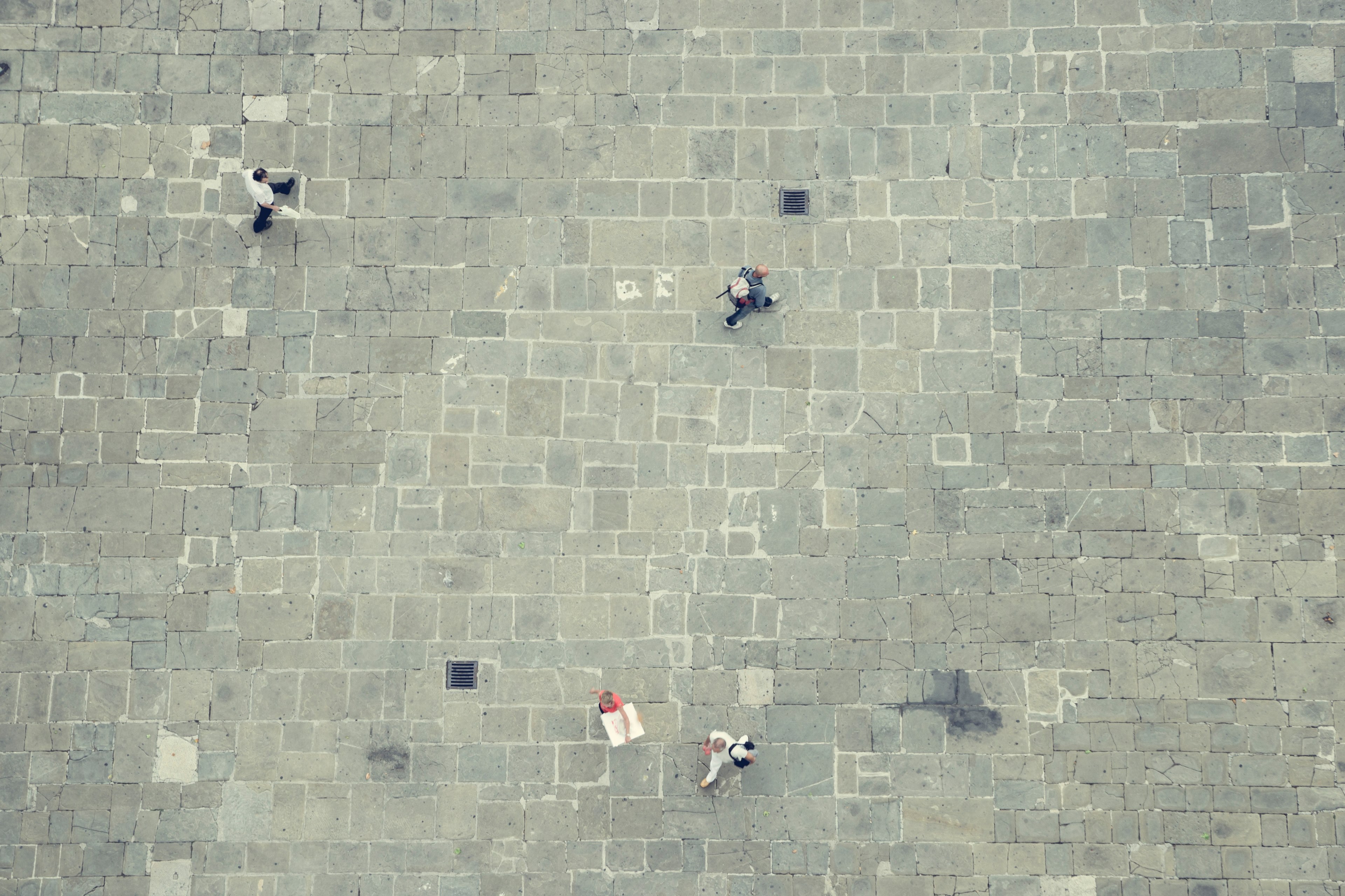 person cobblestone plaza and pavement 4k, HD Wallpaper