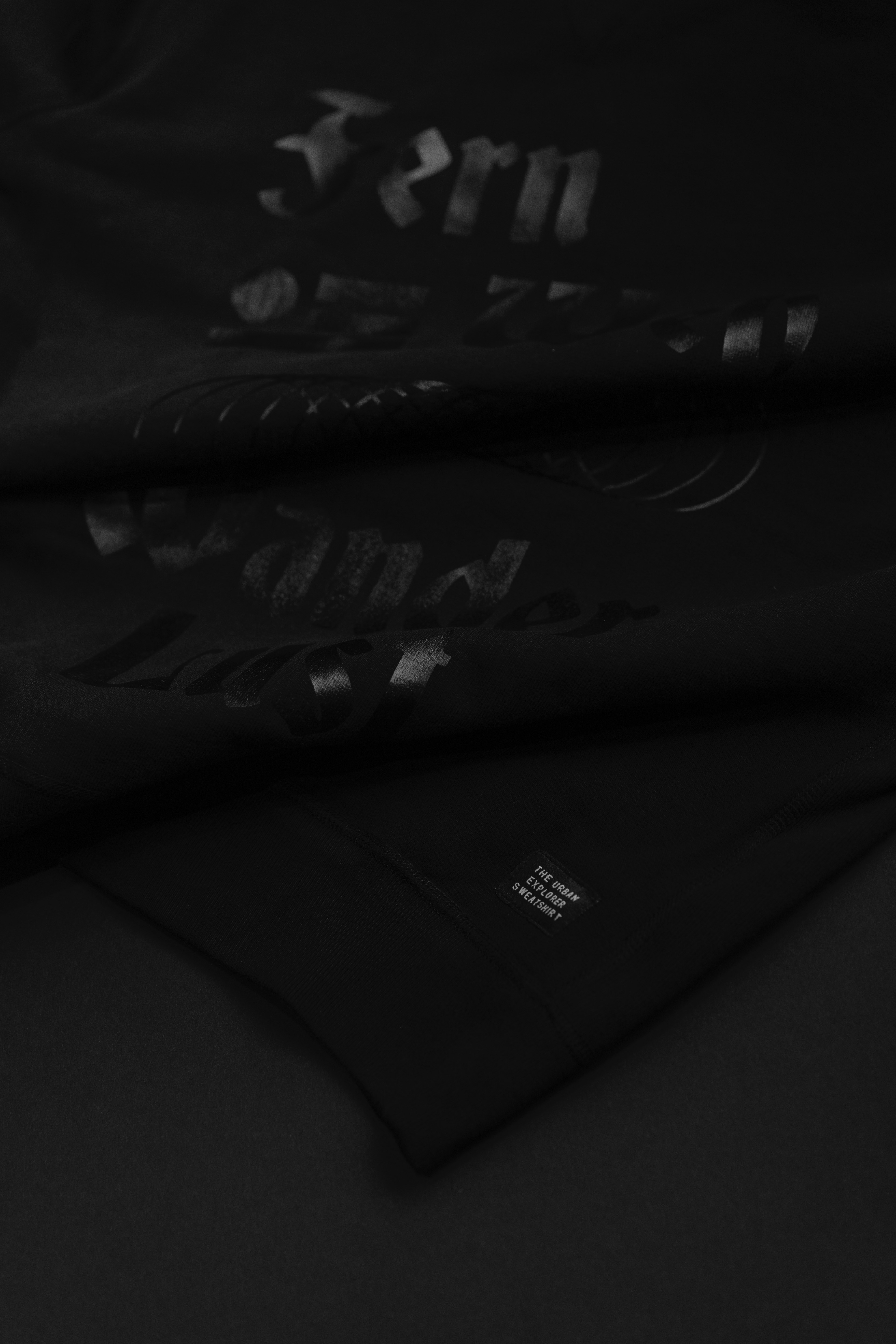 the urban explorer sweatshirt 4k, Phone HD Wallpaper
