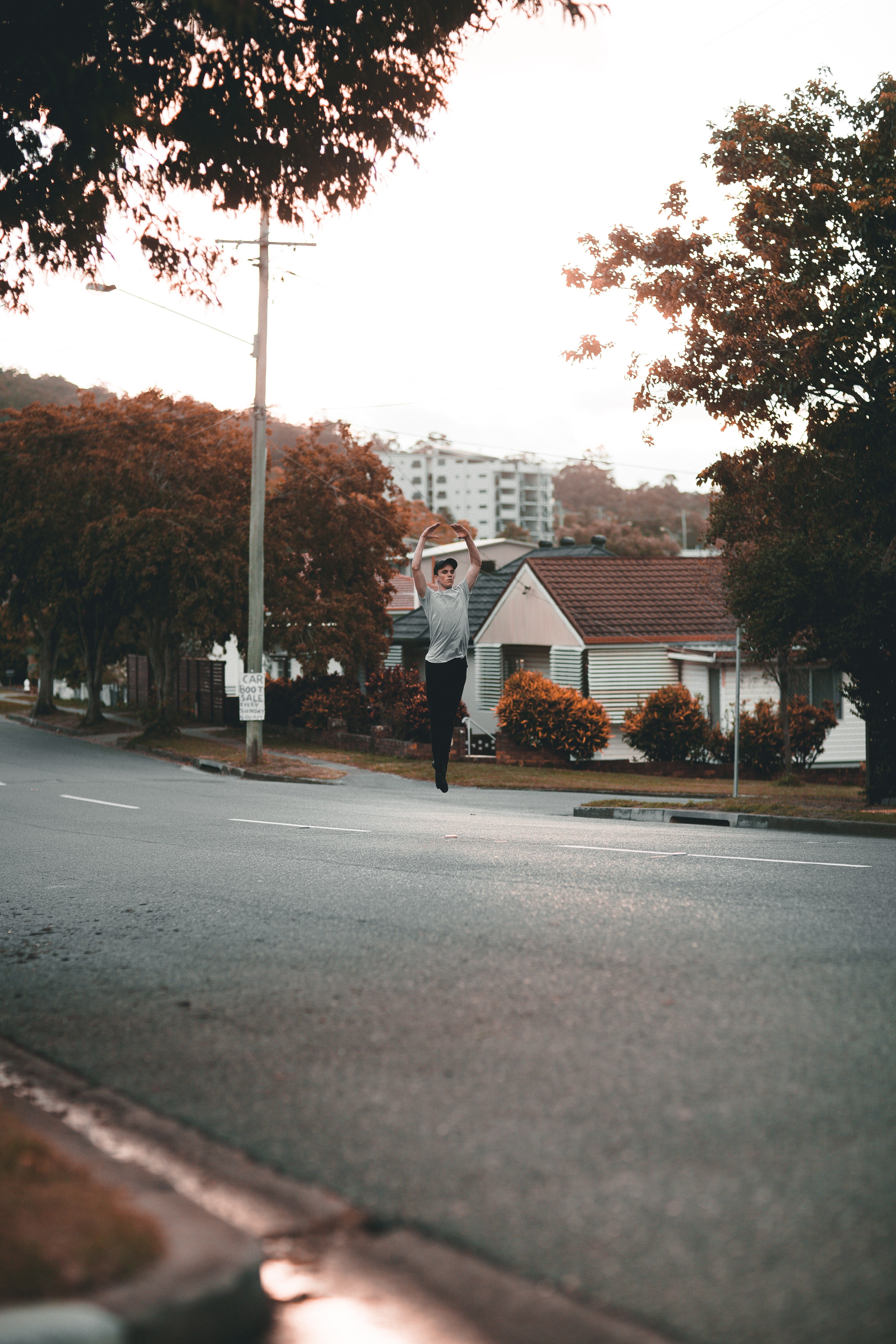 urban dancer 4k, Phone HD Wallpaper