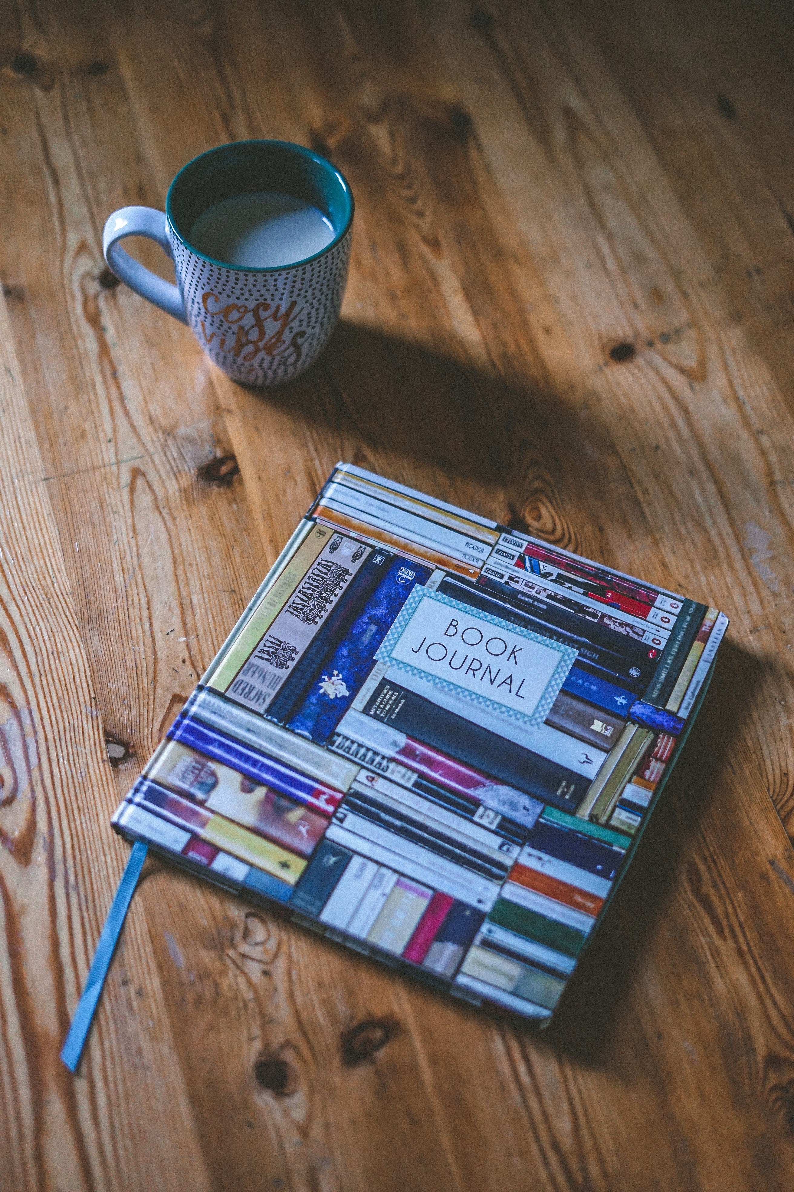 book journal 4k, Phone HD Wallpaper