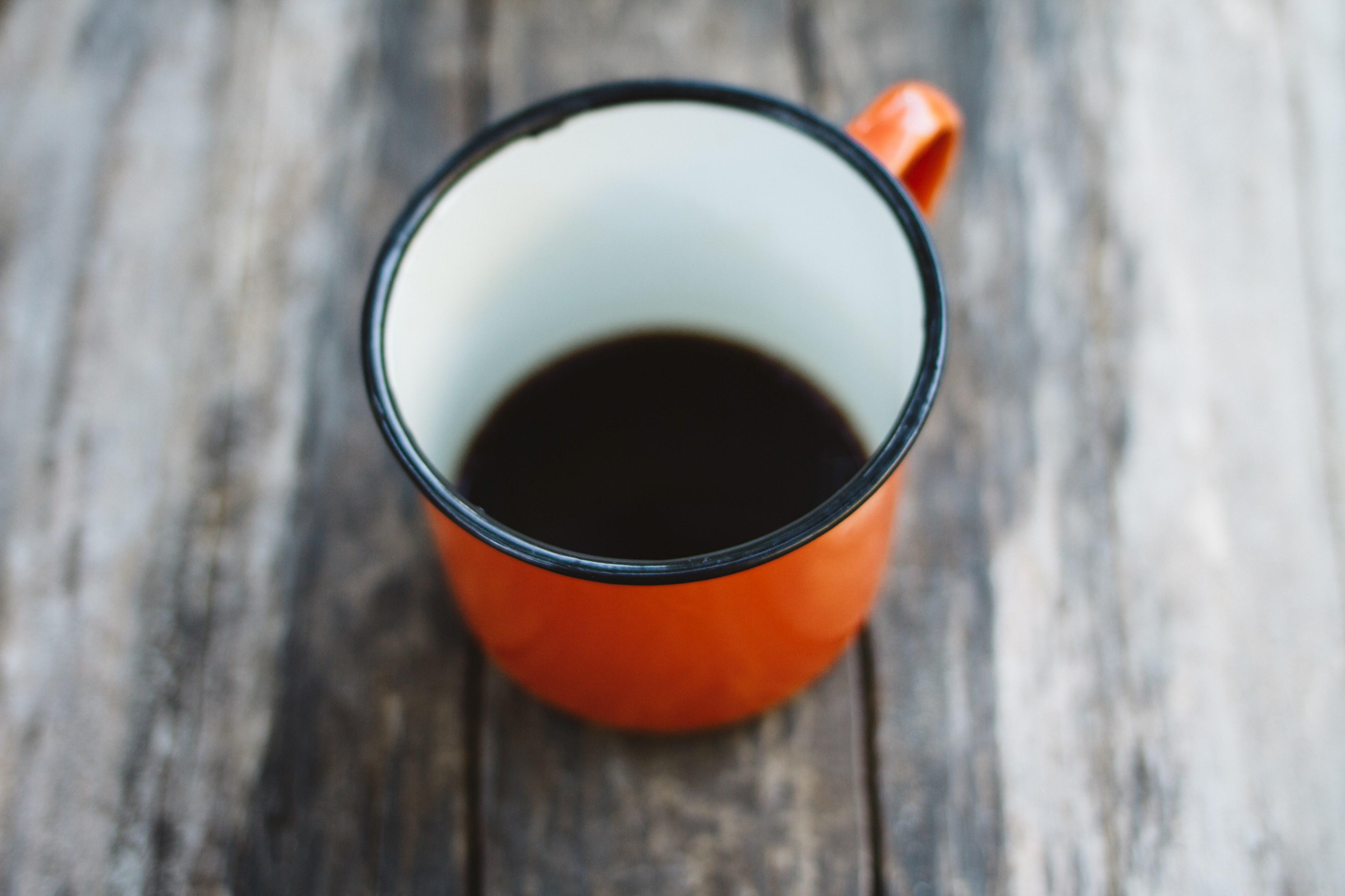 nice cup of coffee in a red mug on the road 4k, HD Wallpaper