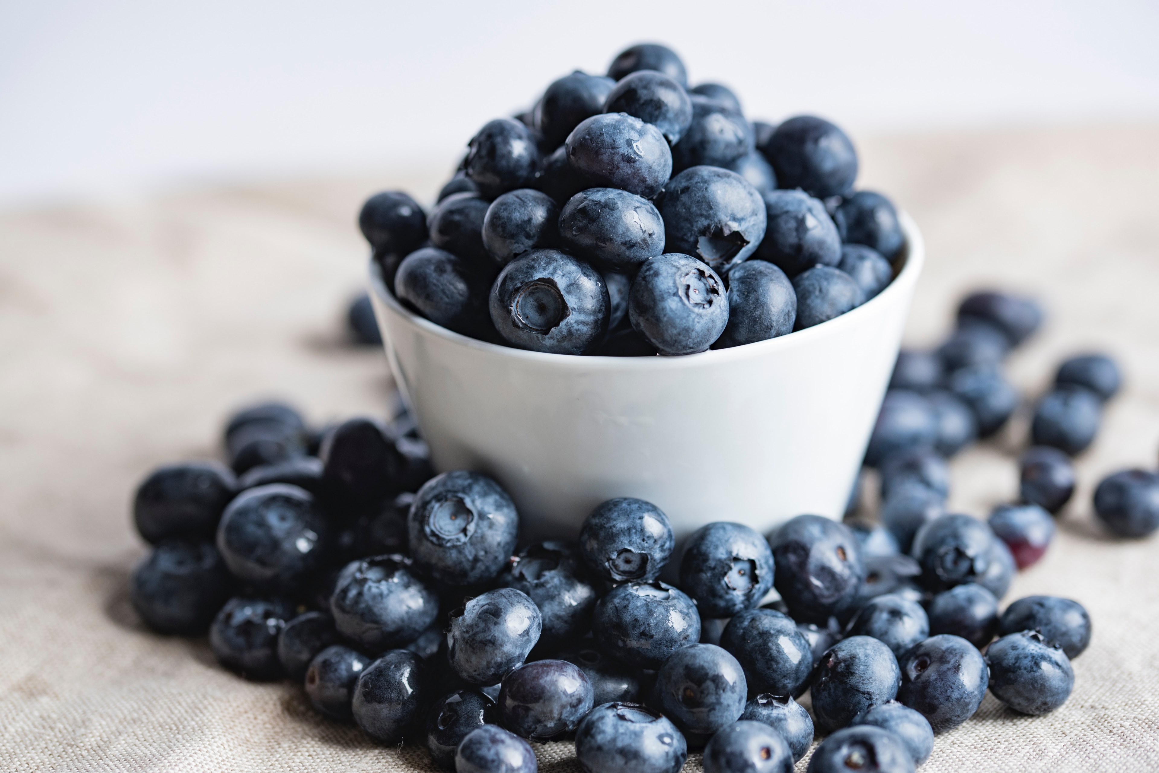 fruit berry blueberry and bowl 4k, HD Wallpaper