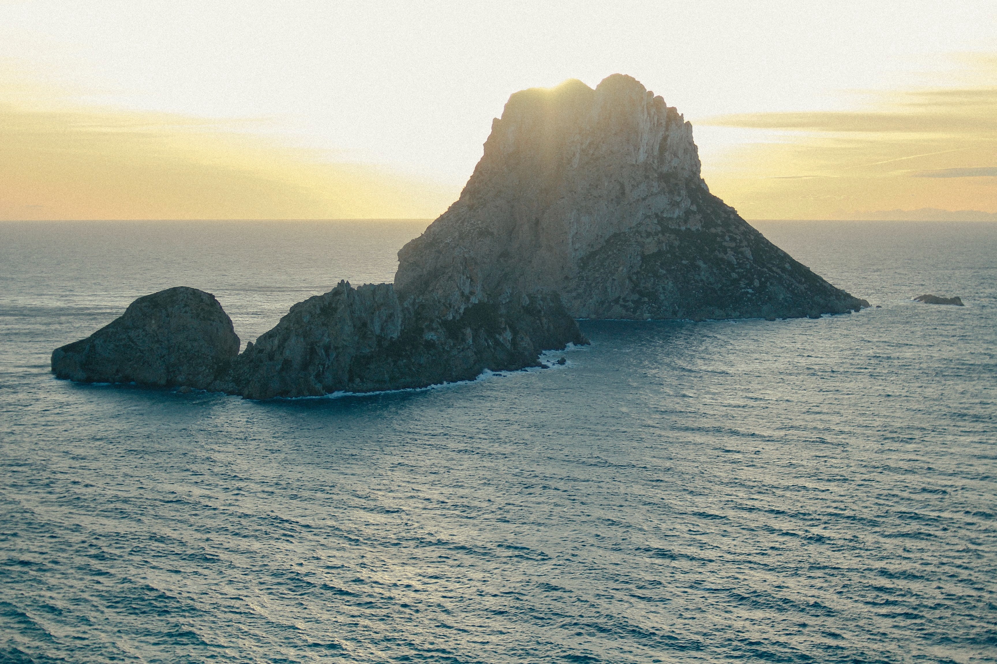 island water sea and rock 4k, HD Wallpaper