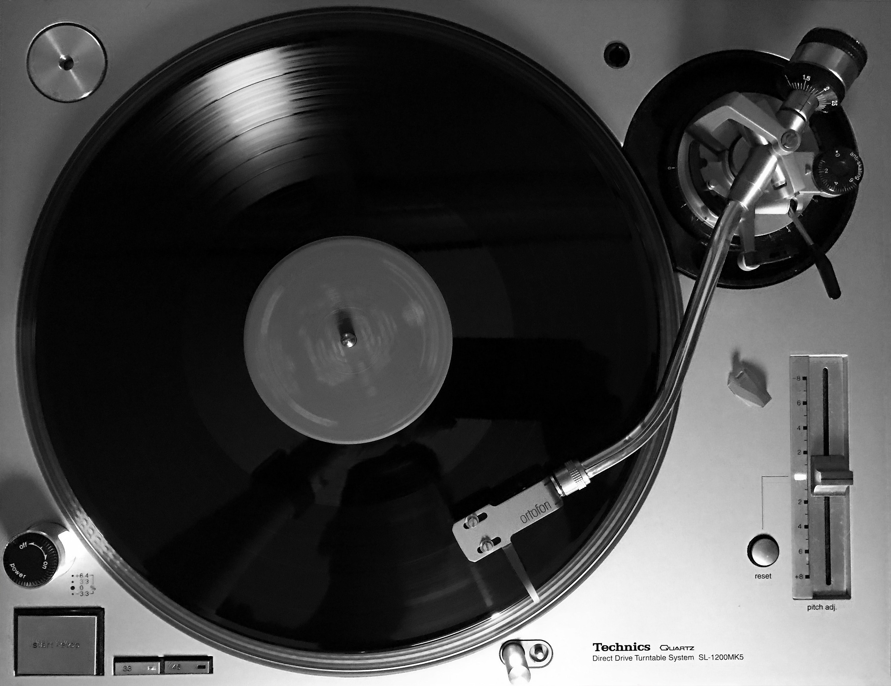 spin play mix and turntable 4k, HD Wallpaper