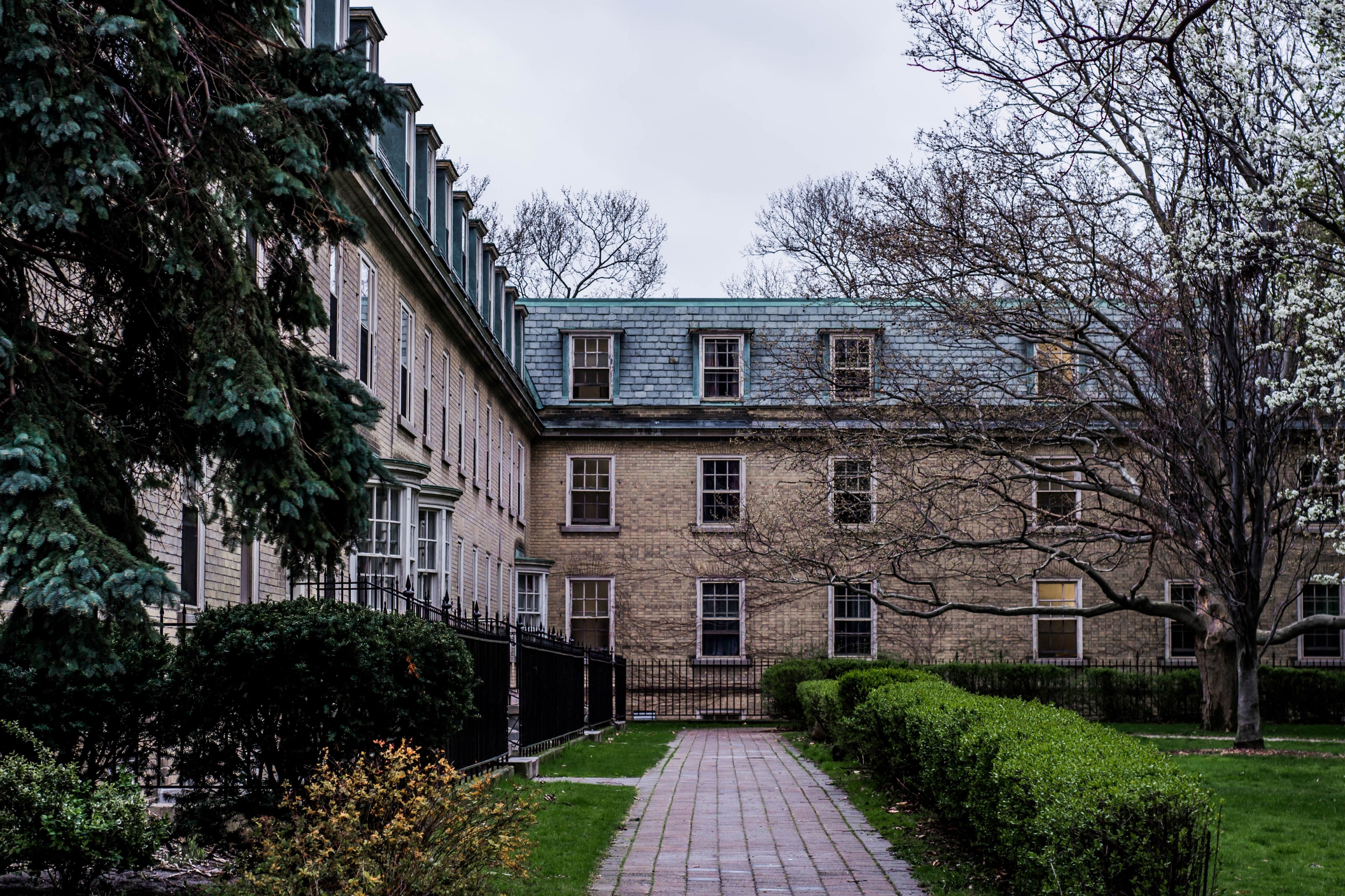 university building residence building and architecture 4k, HD Wallpaper