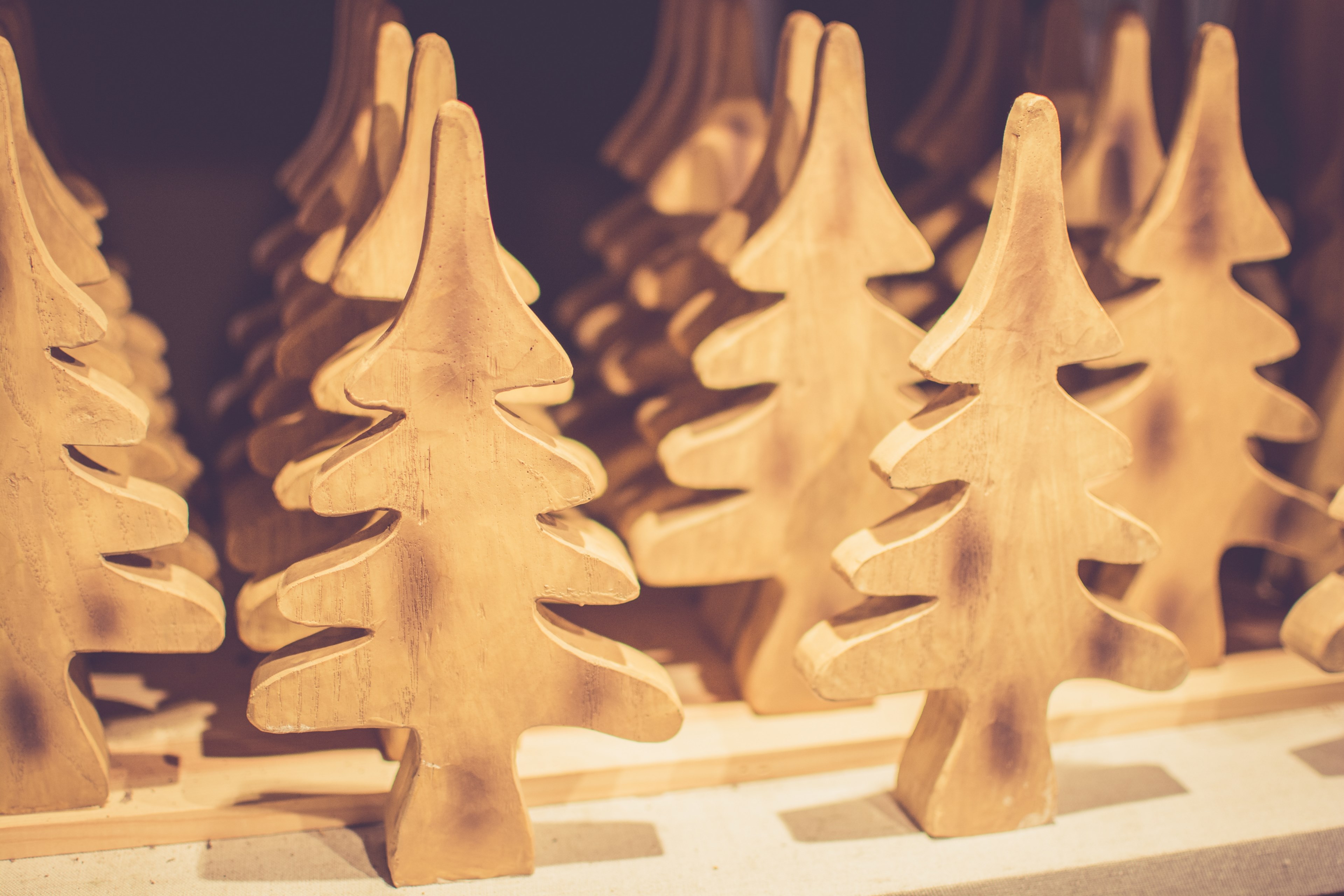 december wood tree and holiday 4k, HD Wallpaper