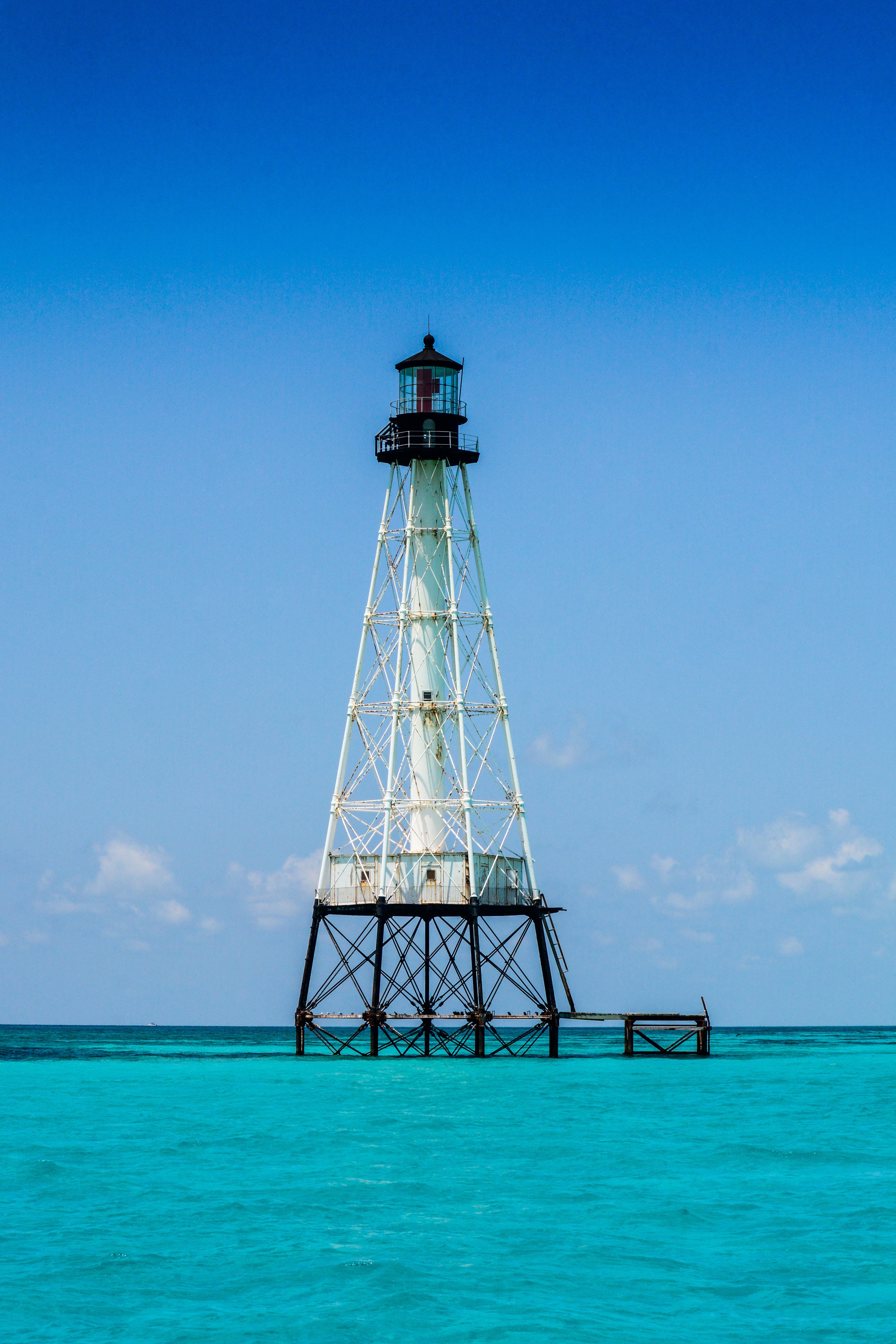 lighthouse ocean water and beacon hd, 4k, Phone HD Wallpaper