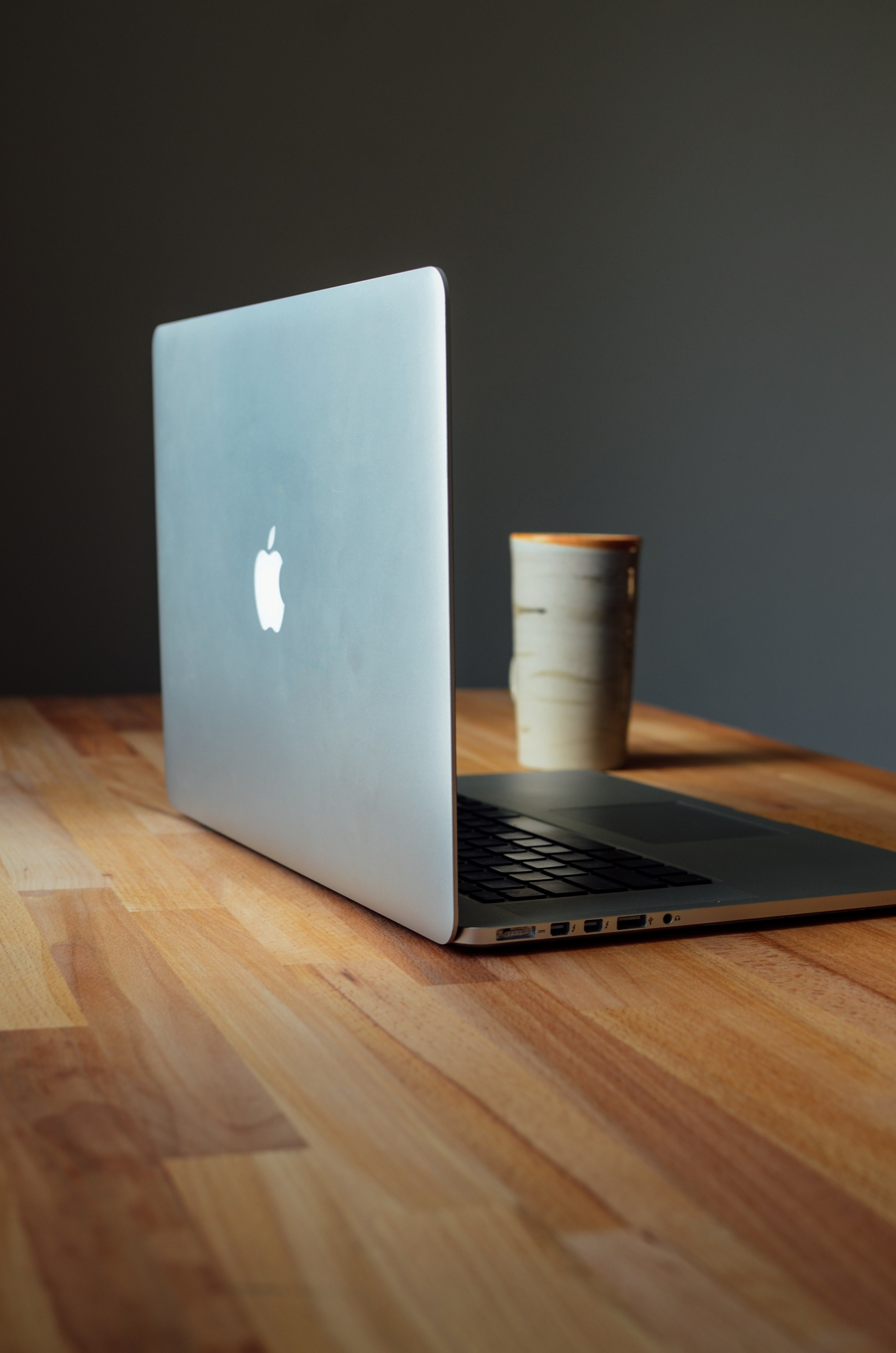 office computer mac and laptop hd, 4k, Phone HD Wallpaper