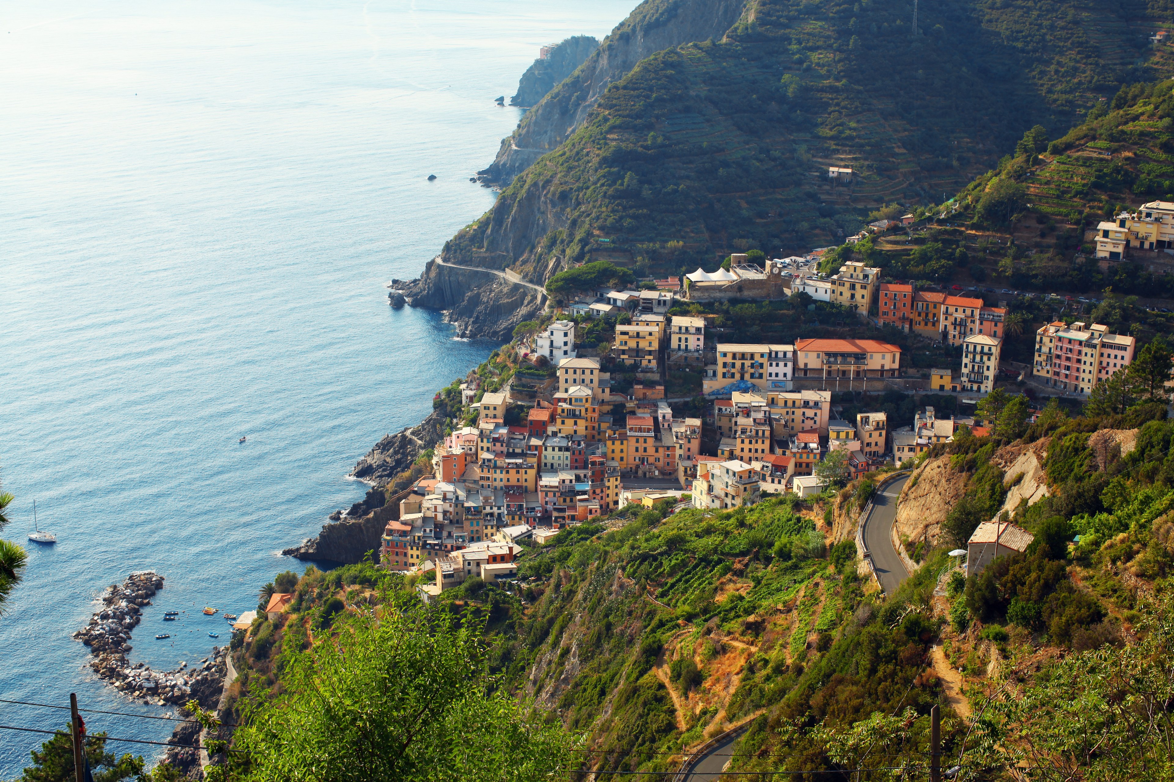 sea village cliff and town 4k, HD Wallpaper