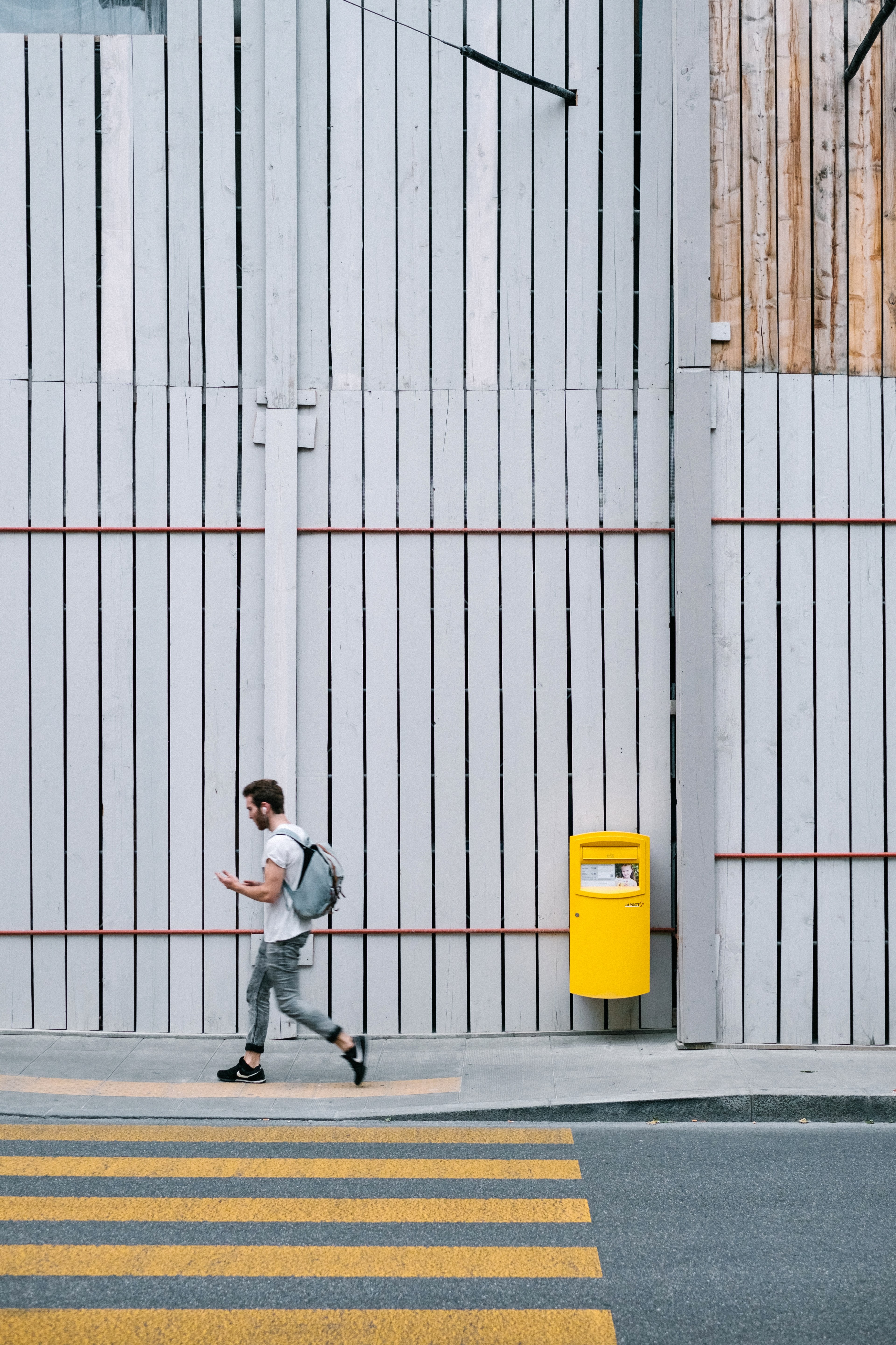 street road backpack and bag hd, 4k, Phone HD Wallpaper
